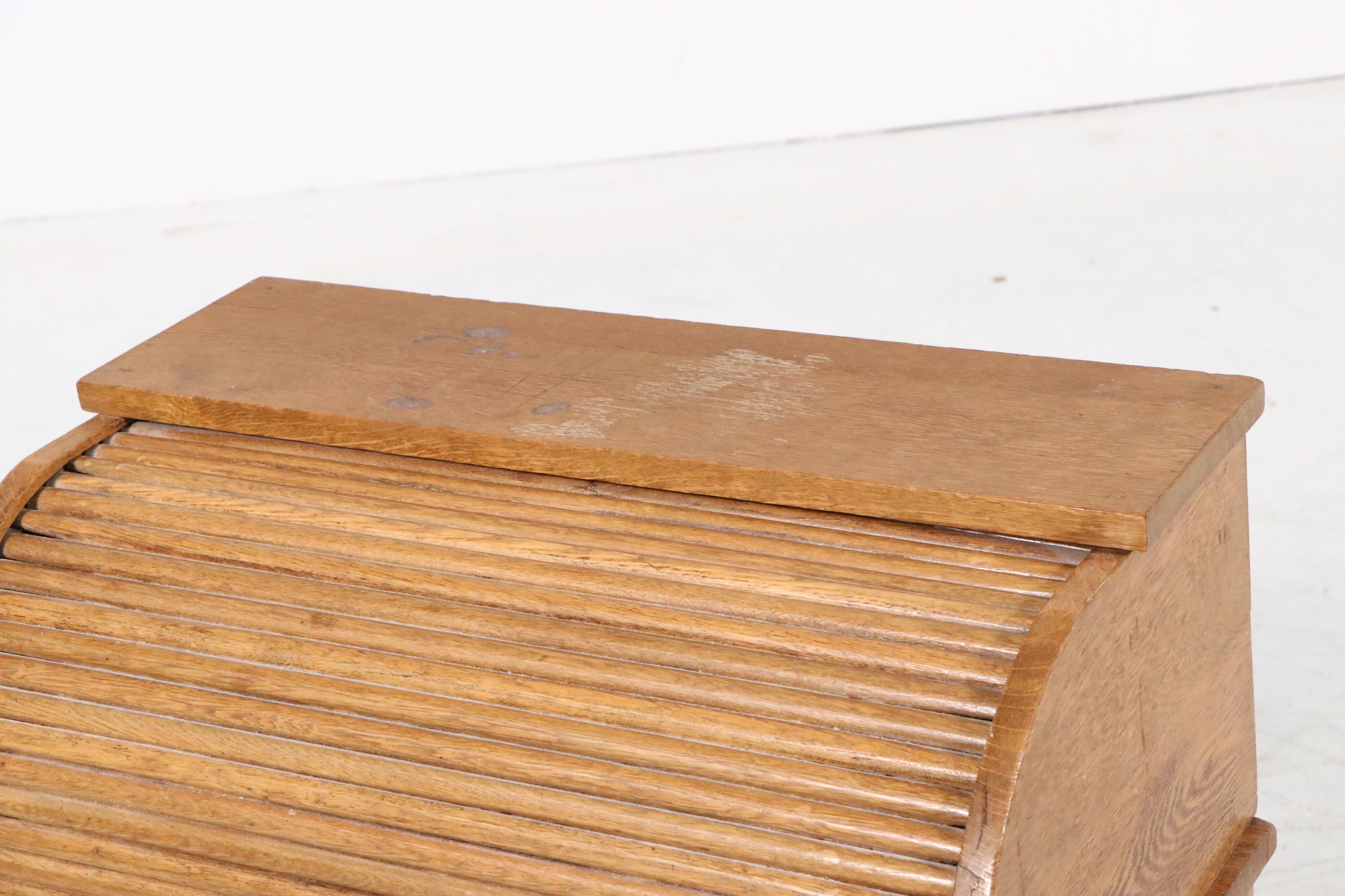 American Oak Roll-Top Desk, Early to Mid-20th Century