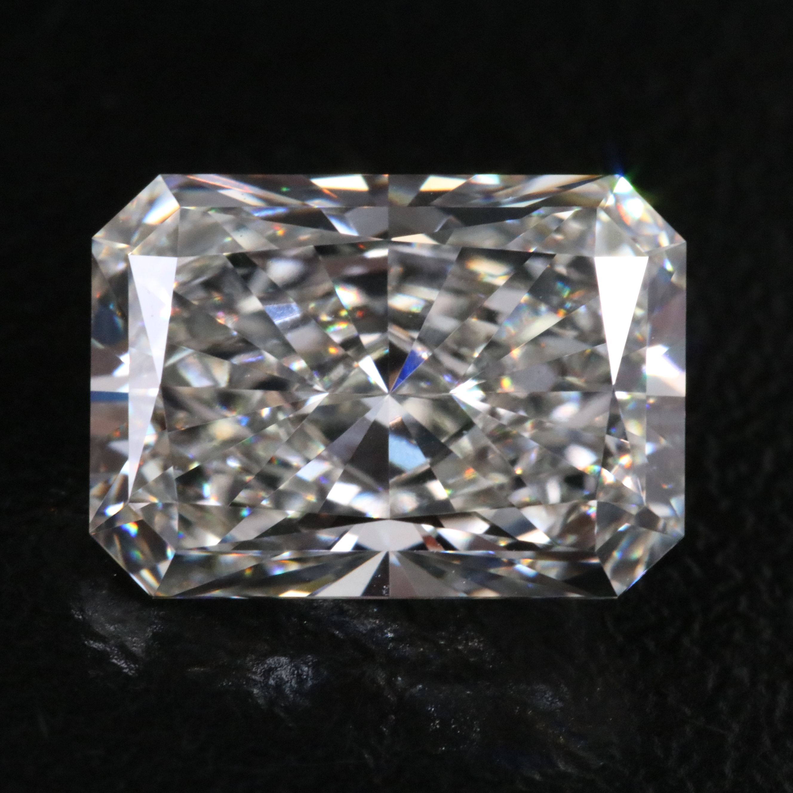 Loose 4.11 CT Lab Grown Diamond with IGI Report