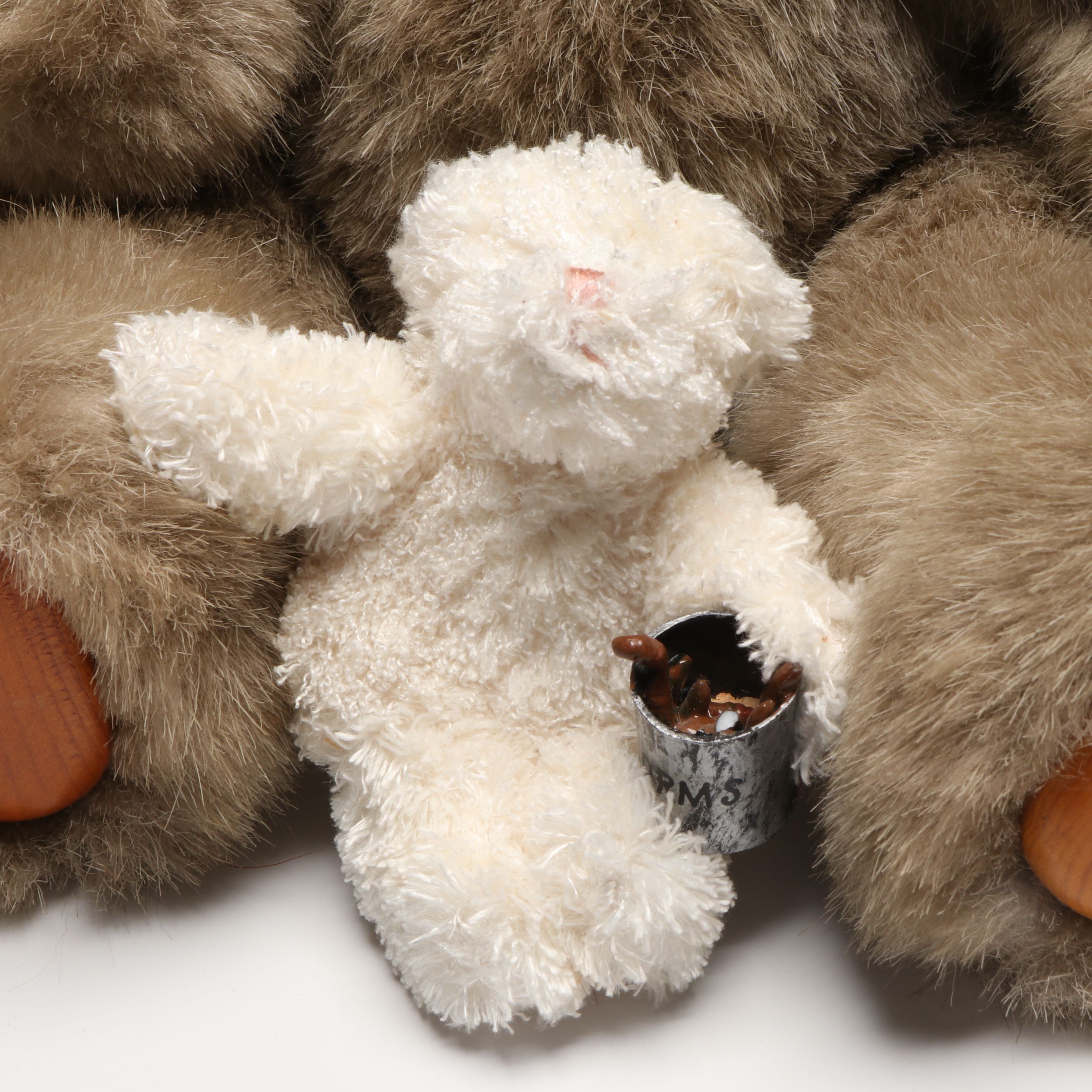 Boyds Limited Edition Mohair "Dolly Q. Bunnycombe" with Other Collectible Bears