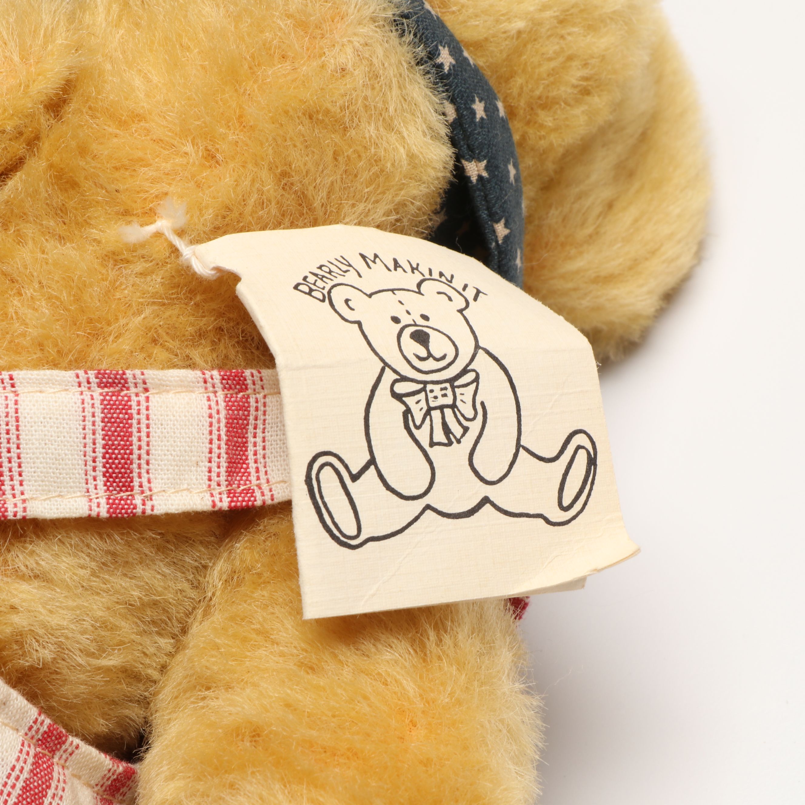 Boyds Limited Edition Mohair "Dolly Q. Bunnycombe" with Other Collectible Bears