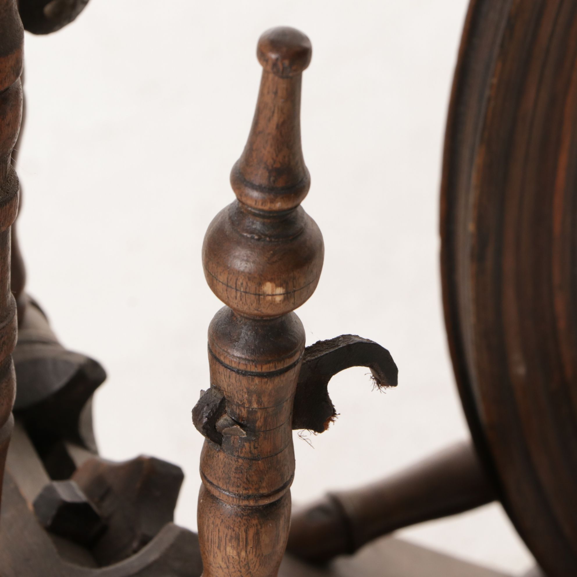 Norwegian Finish Primitive Thread Spinning Wheel with Expandable Nest, 19th C.