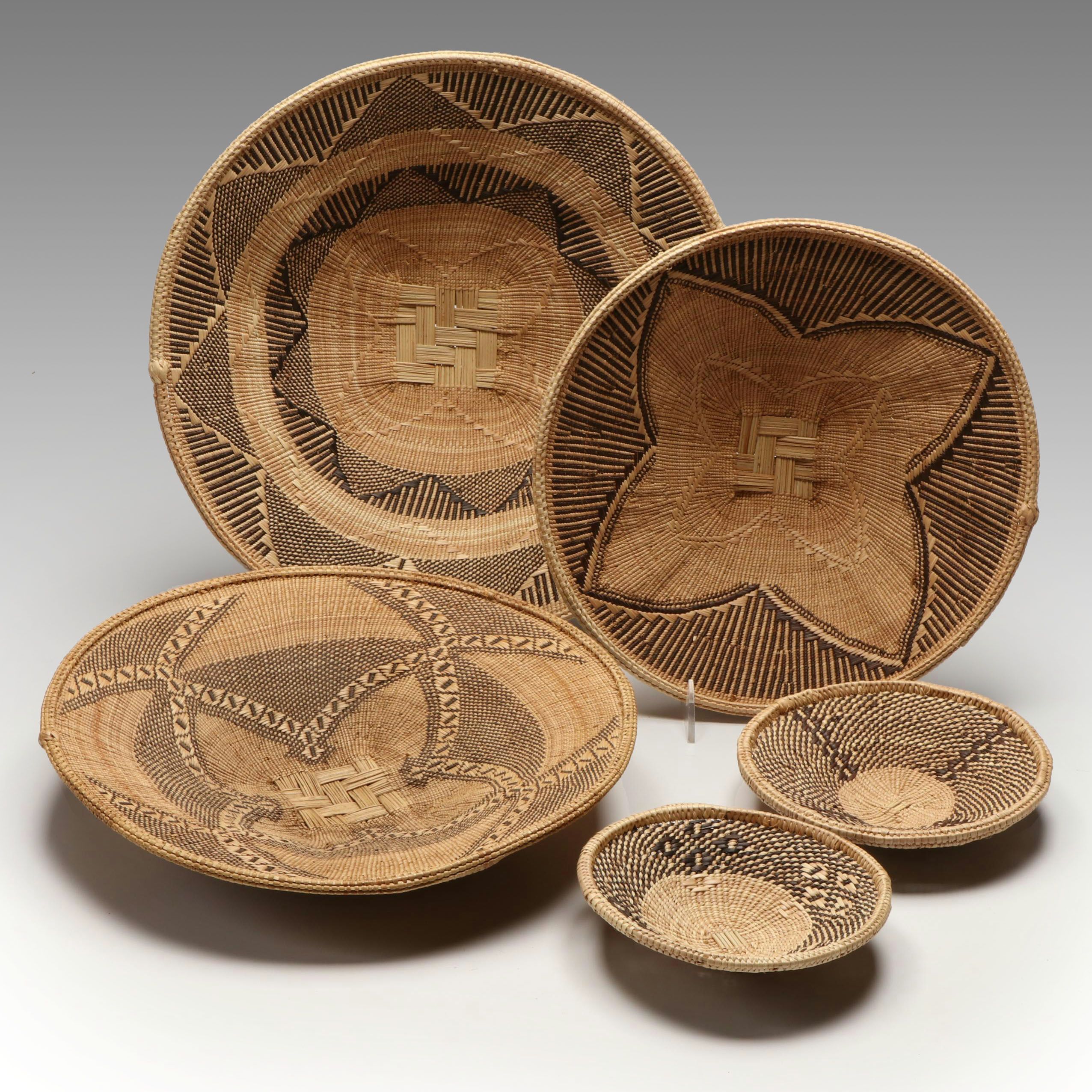 Zimbabwean Shangwe Peoples Handwoven Plant Fiber Baskets