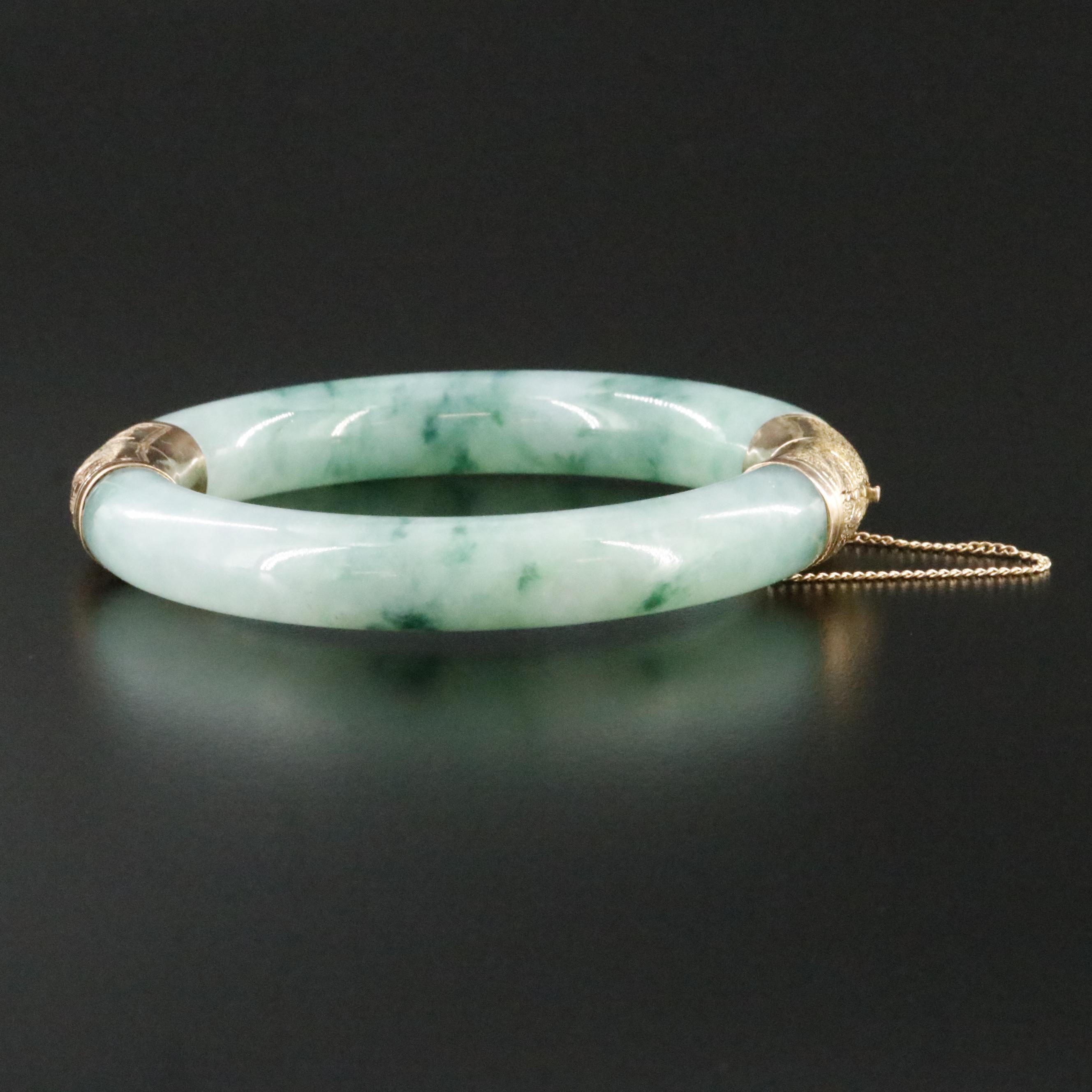 14K Jadeite Hinged Bangle