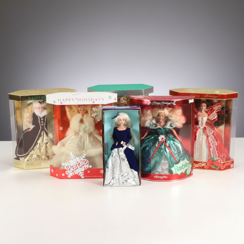 Barbie "Winter Velvet" with "Happy Holidays" Dolls