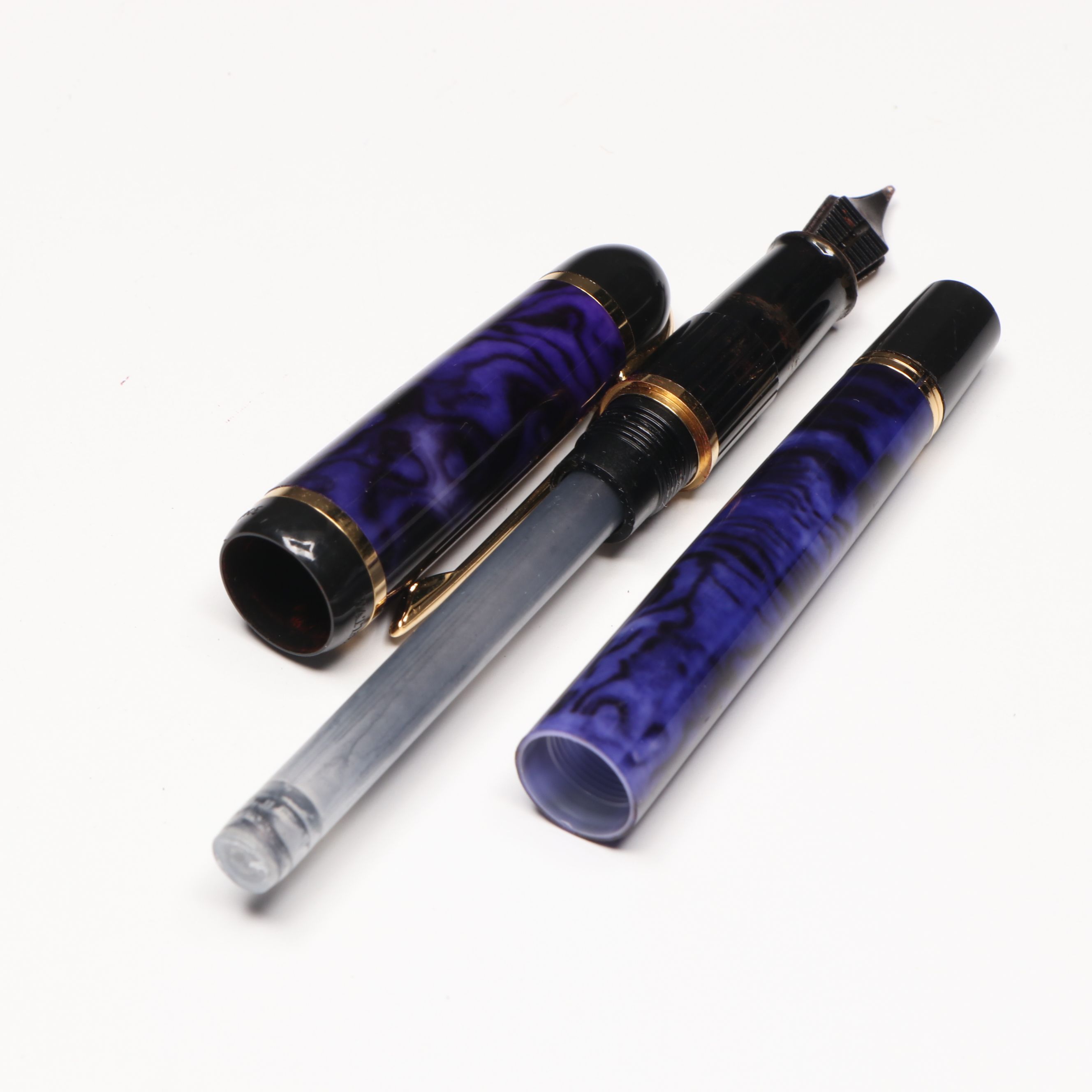 Waterman "Phileas" Blue Marbled Resin Fountain Pen