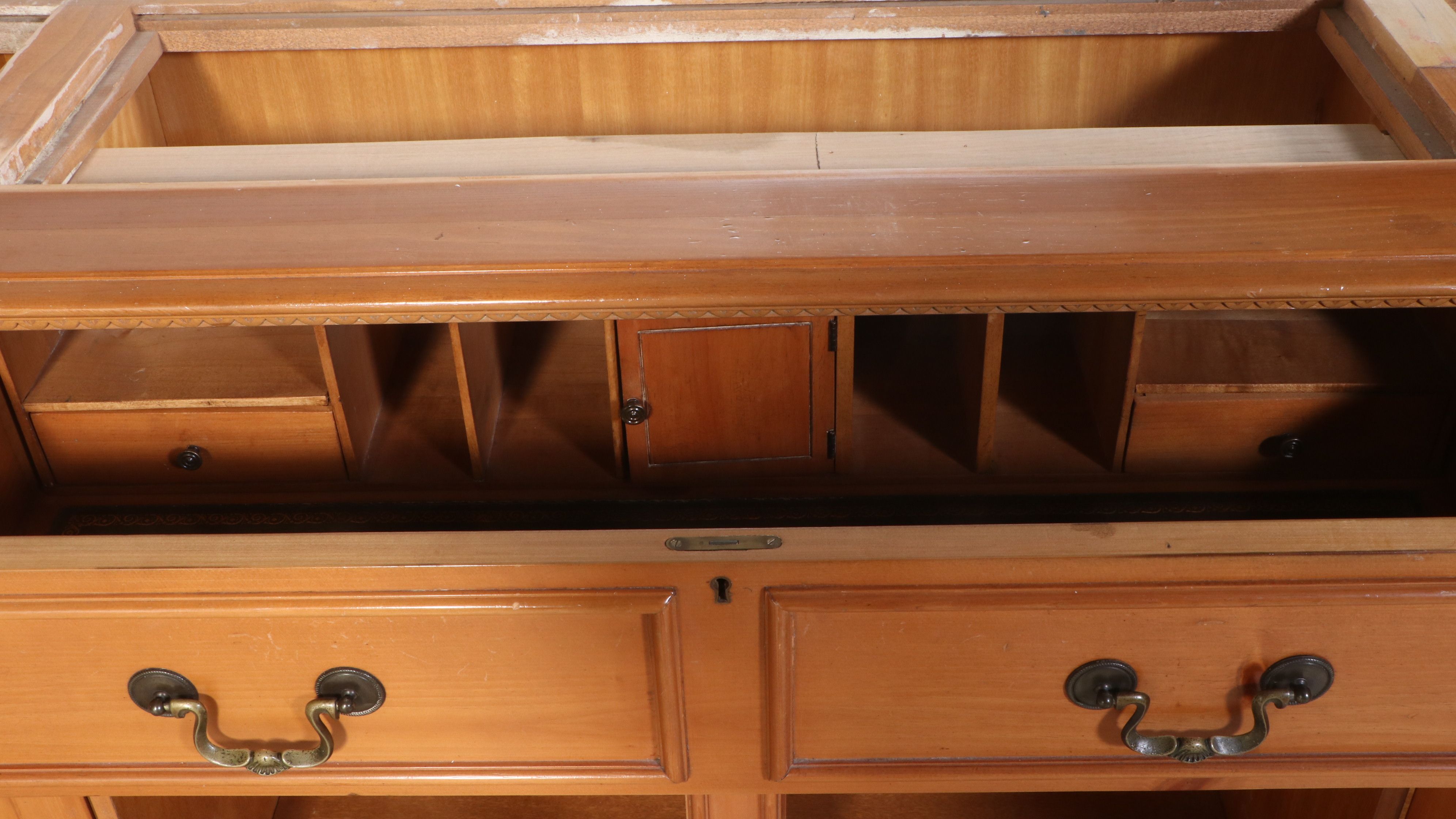 Georgian Style Pine Breakfront Secretary Bookcase, Mid to Late 20th Century