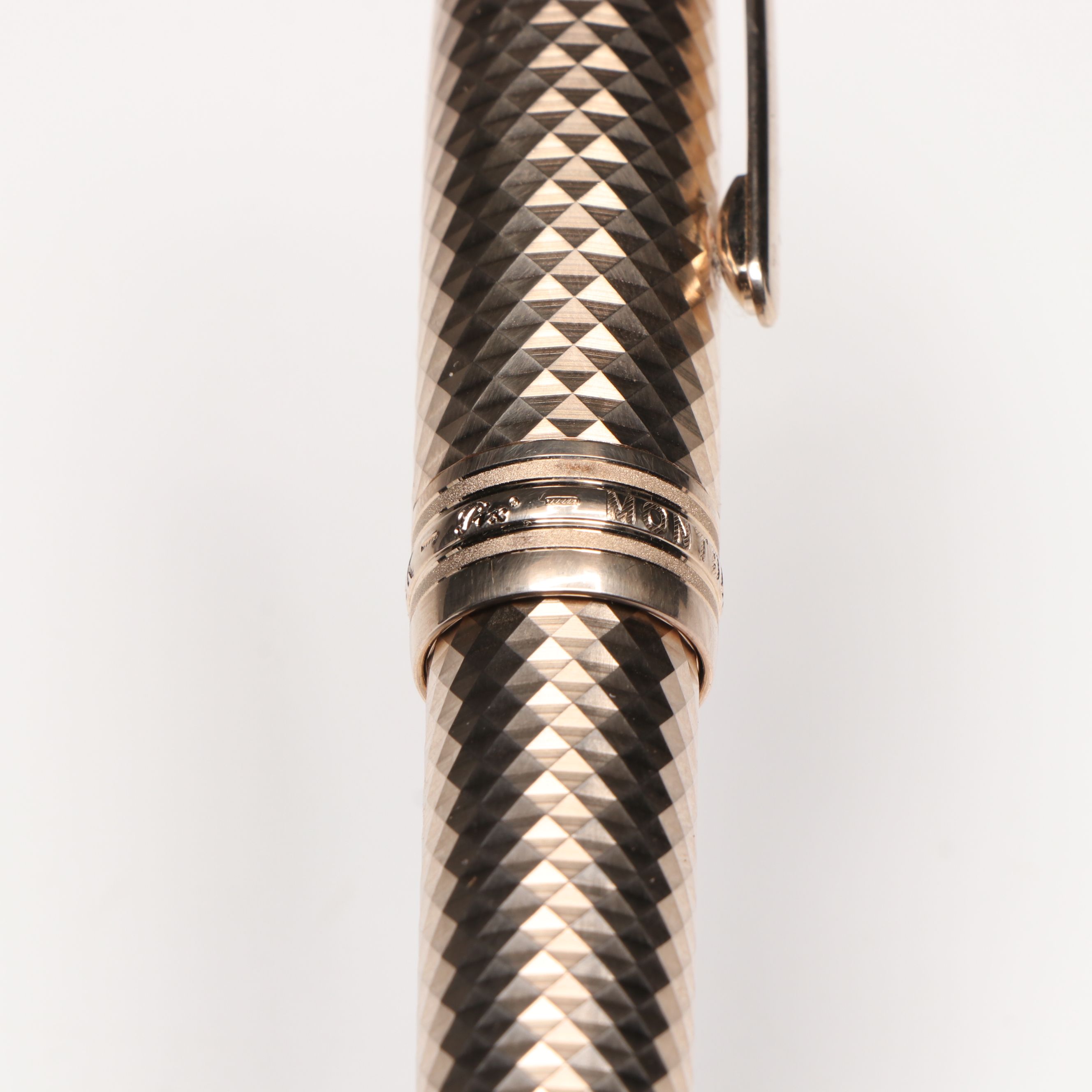 Montblanc "Meisterstück Solitaire" Fountain Pen with 18K Gold Nib