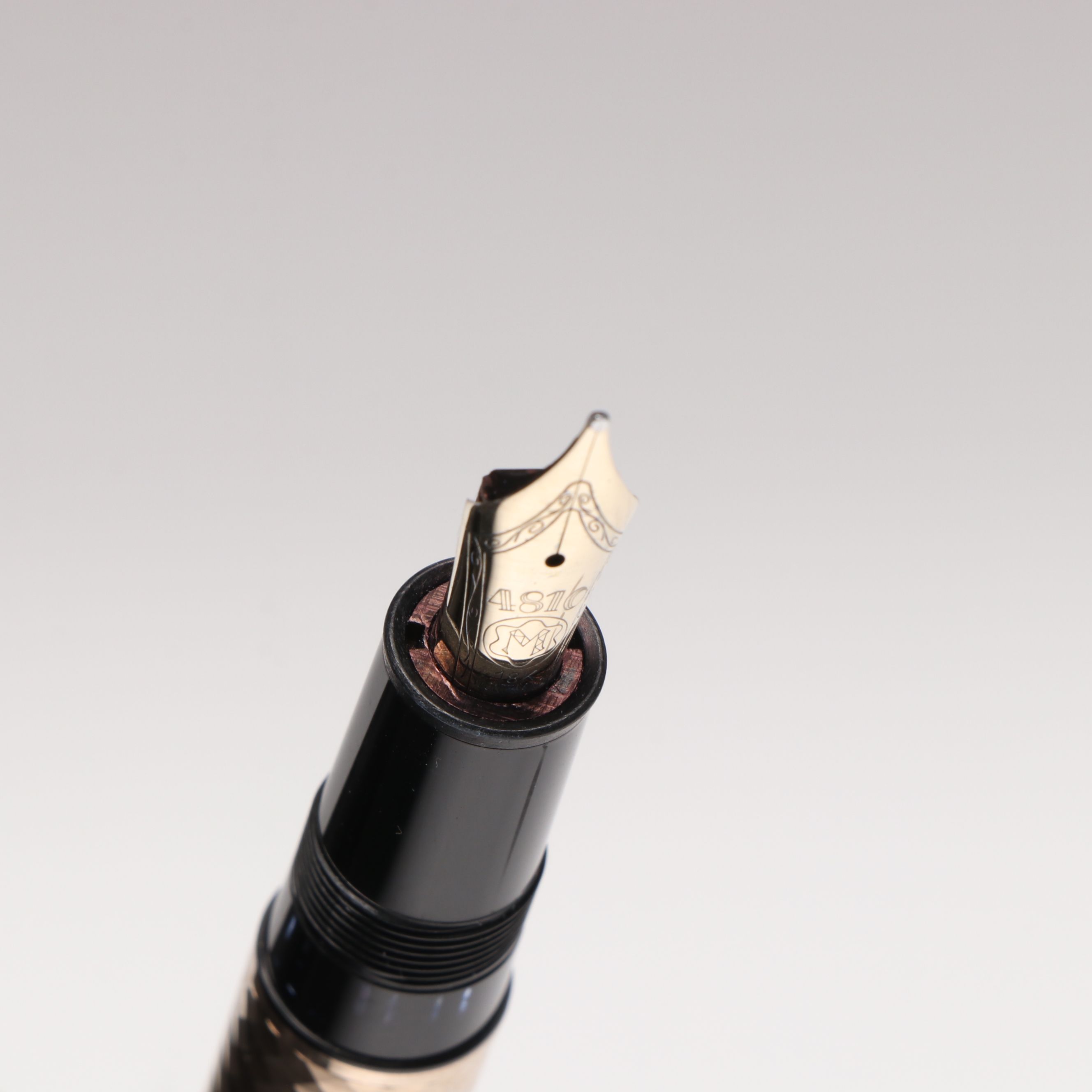 Montblanc "Meisterstück Solitaire" Fountain Pen with 18K Gold Nib