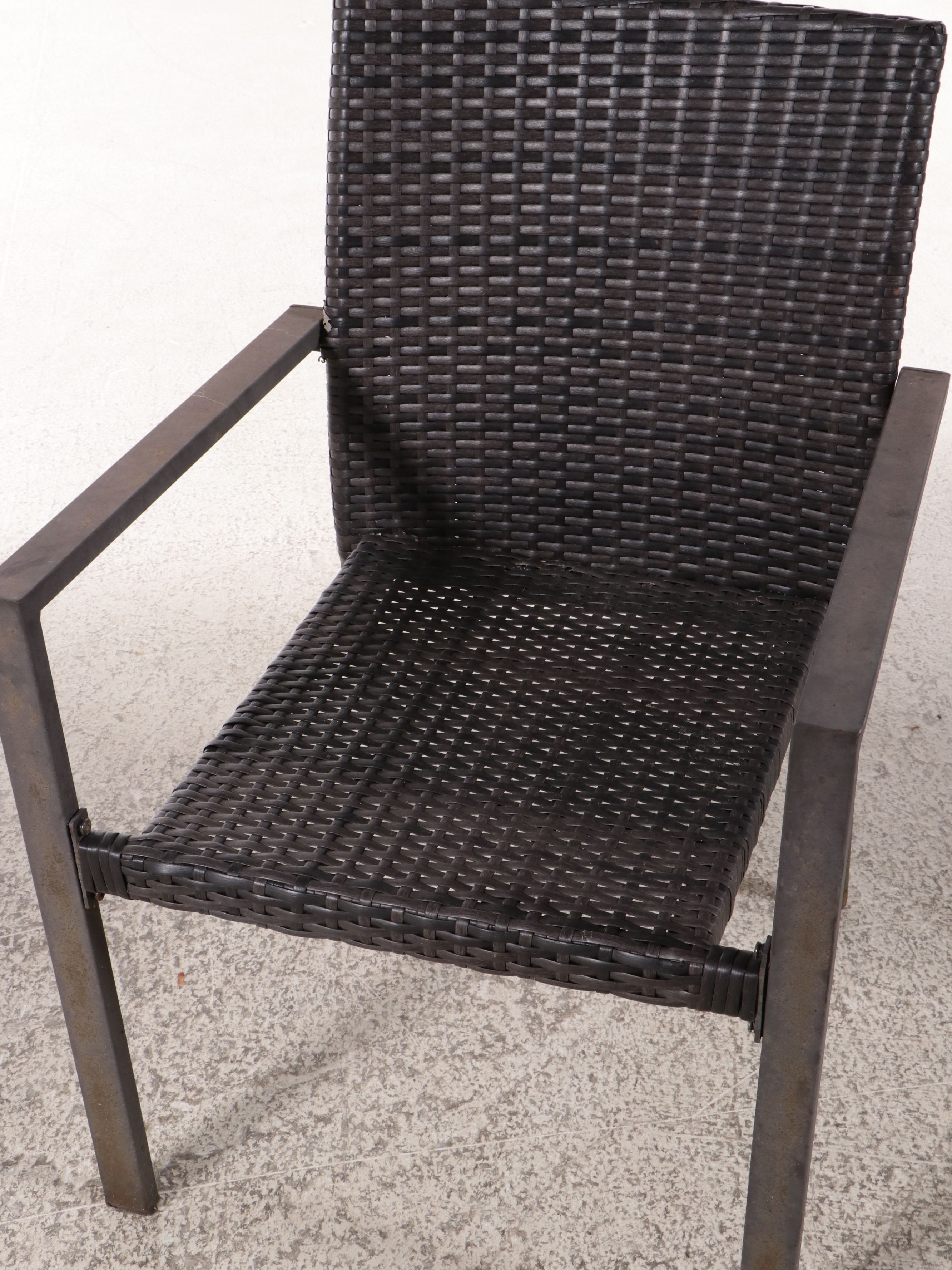 Sunjoe Contemporary Propane Fire Pit Table and Set of Four Patio Chairs