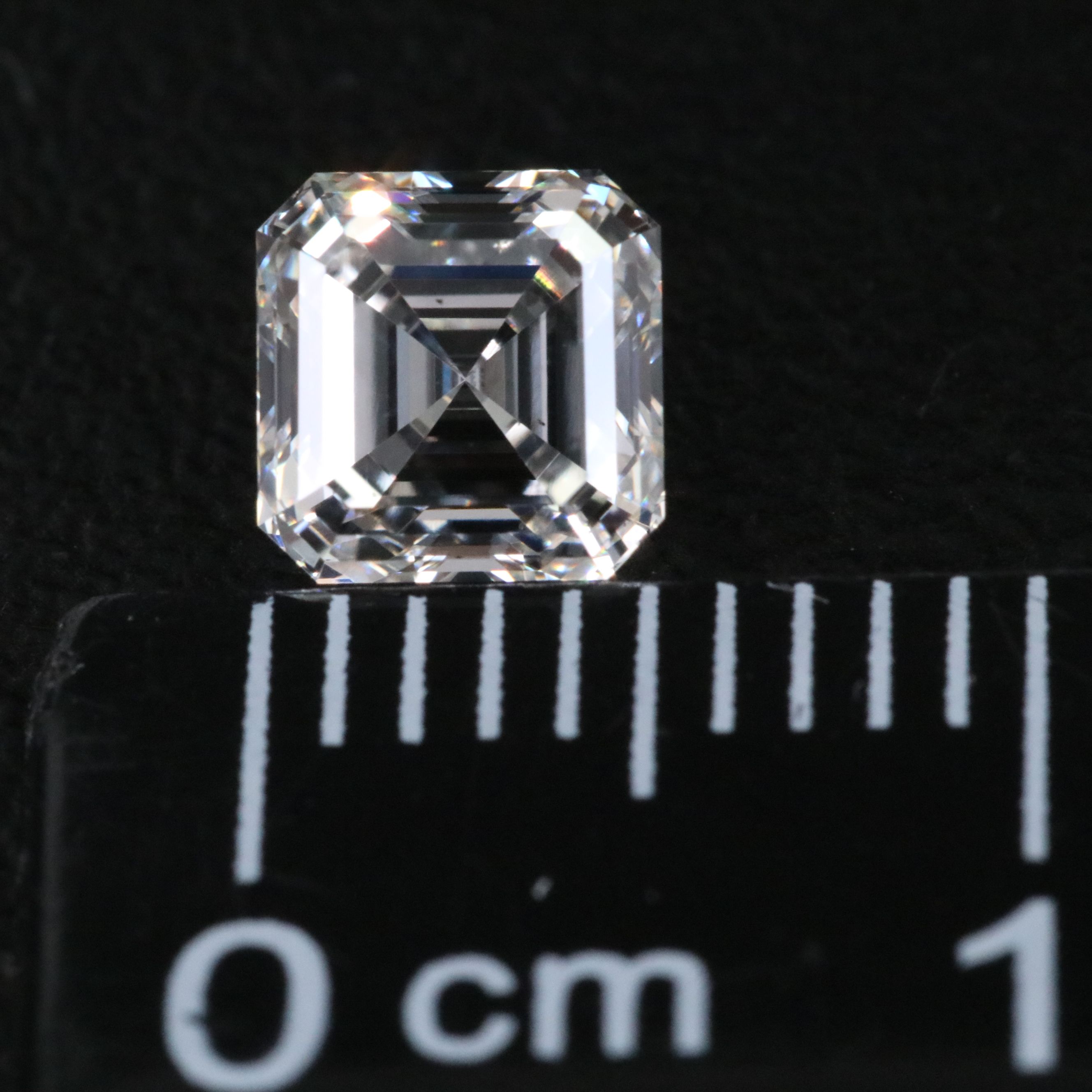 Loose 0.89 CT Lab Grown Diamond with IGI Report