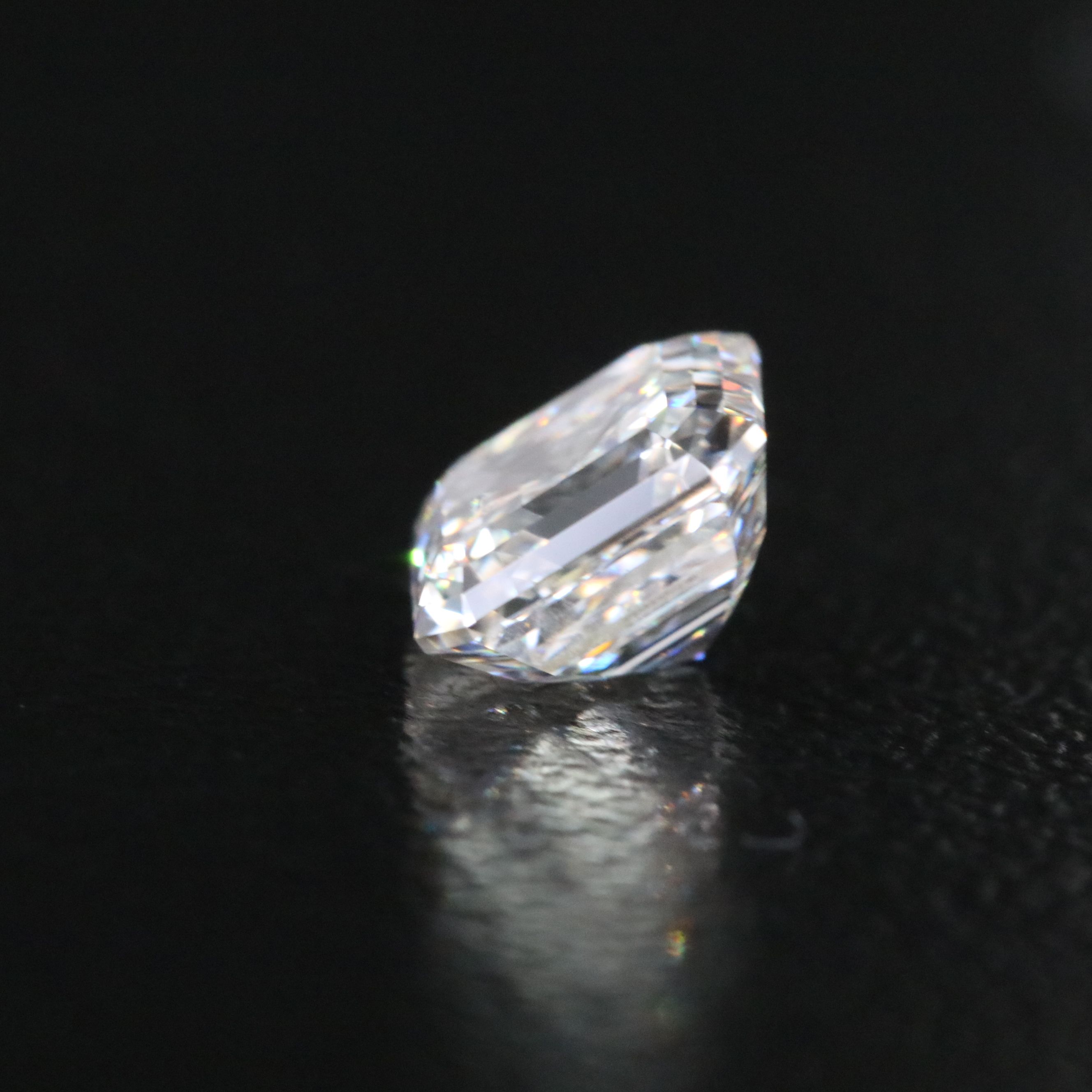 Loose 0.89 CT Lab Grown Diamond with IGI Report