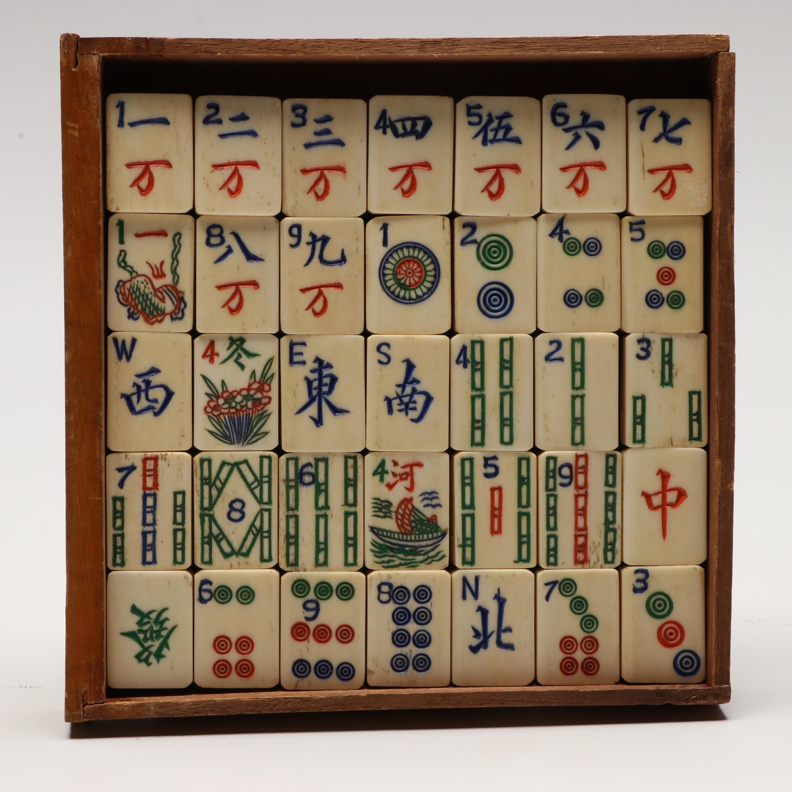 Bone Mahjong with Wooden Carrying Case
