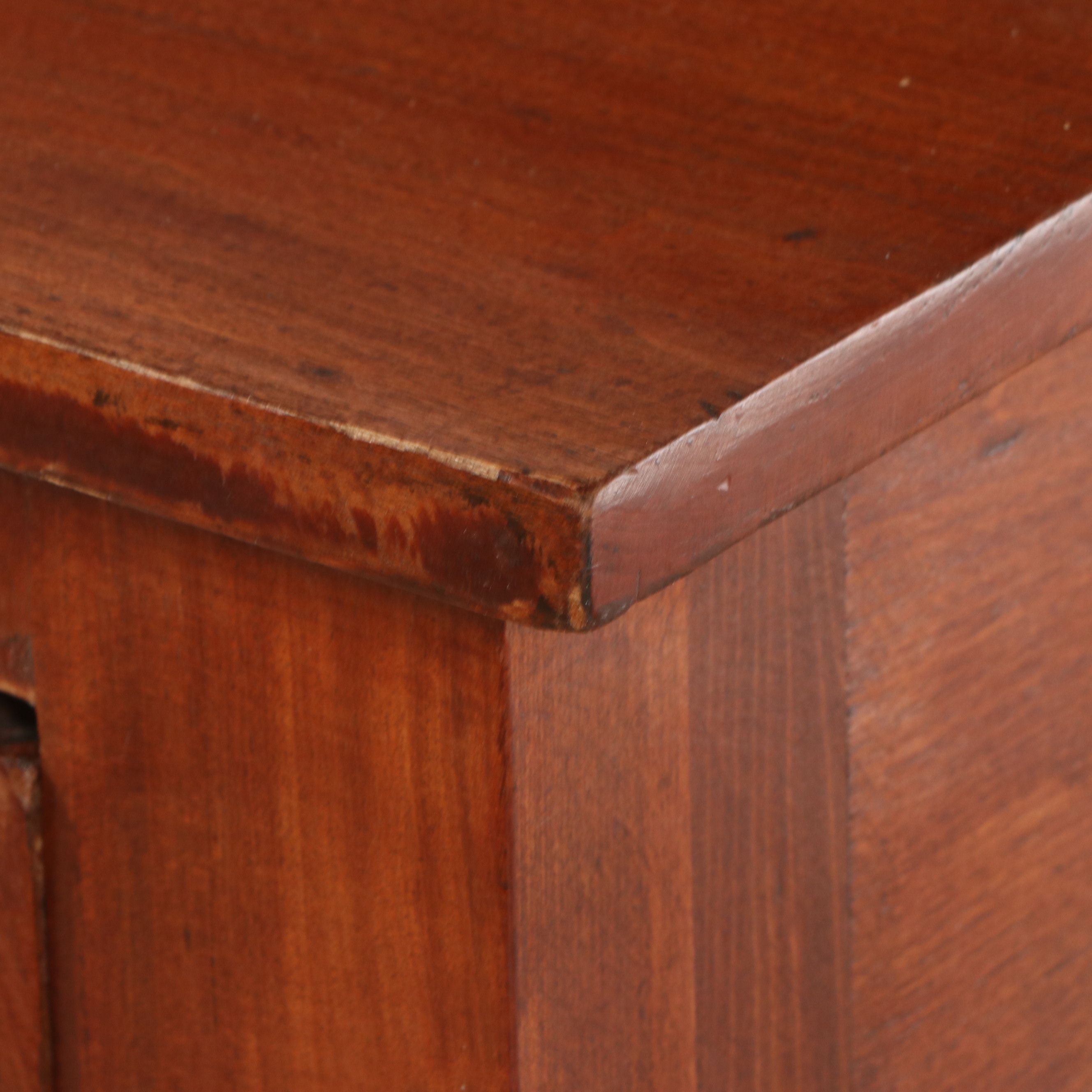 American Empire Style Mahogany Chest of Drawers, Mid to Late 19th Century