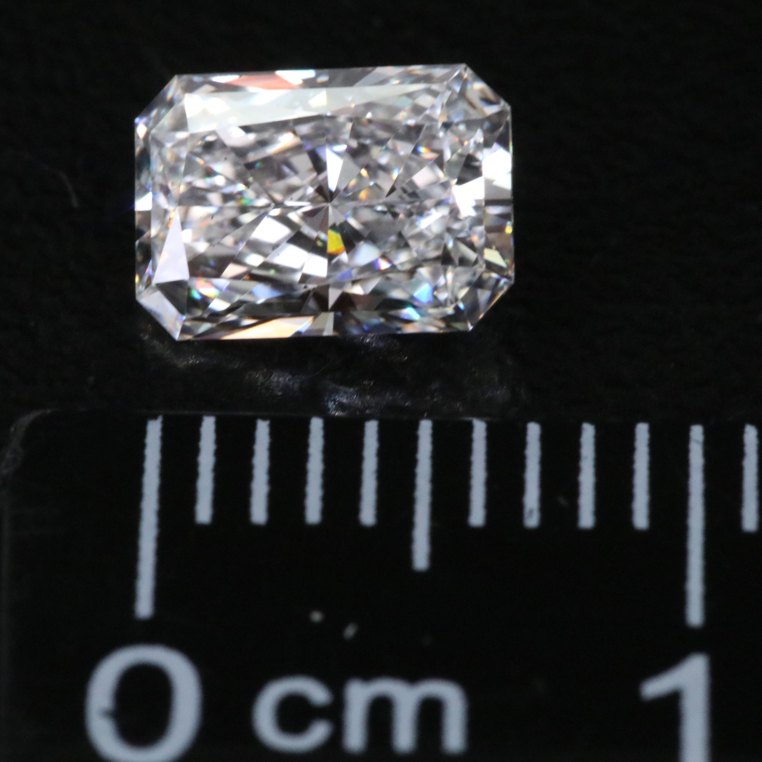 Loose 0.99 CT Lab Grown Diamond with IGI Report