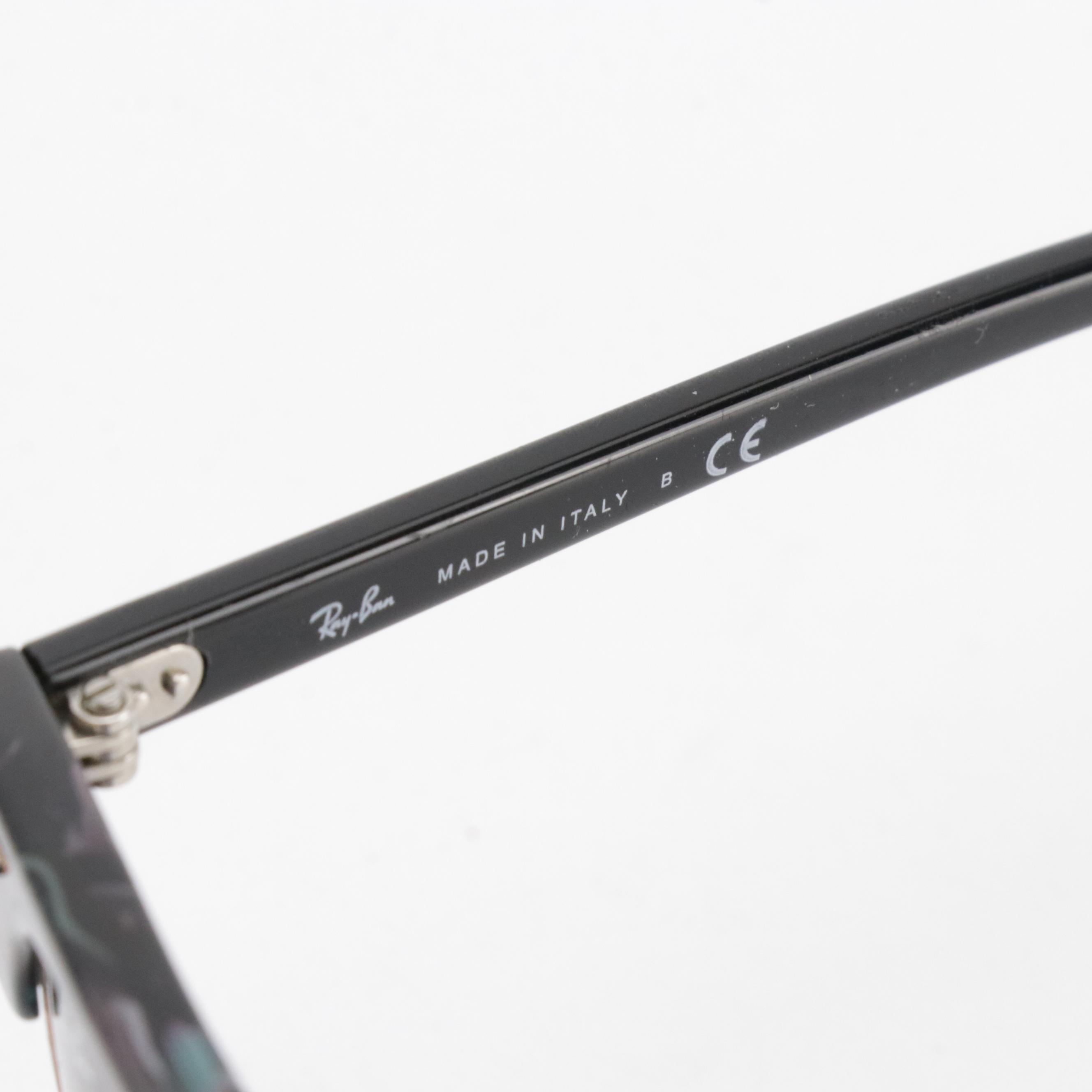 Ray-Ban RB 3016 Clubmaster 1255/71 Unisex Green Fleck Sunglasses in Case