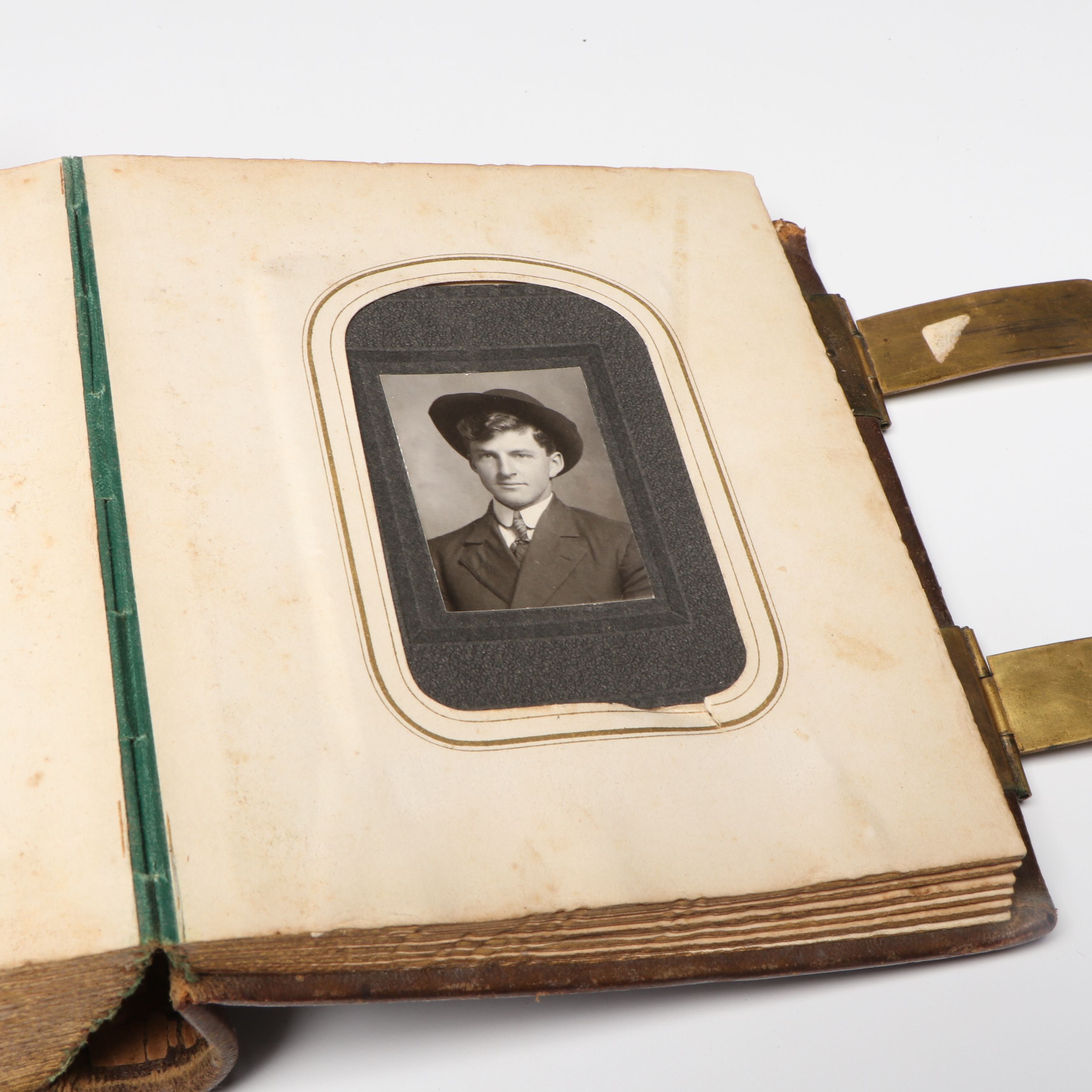 Tintypes and Other Portraits of Men, Women and Children, Mid-19th Century