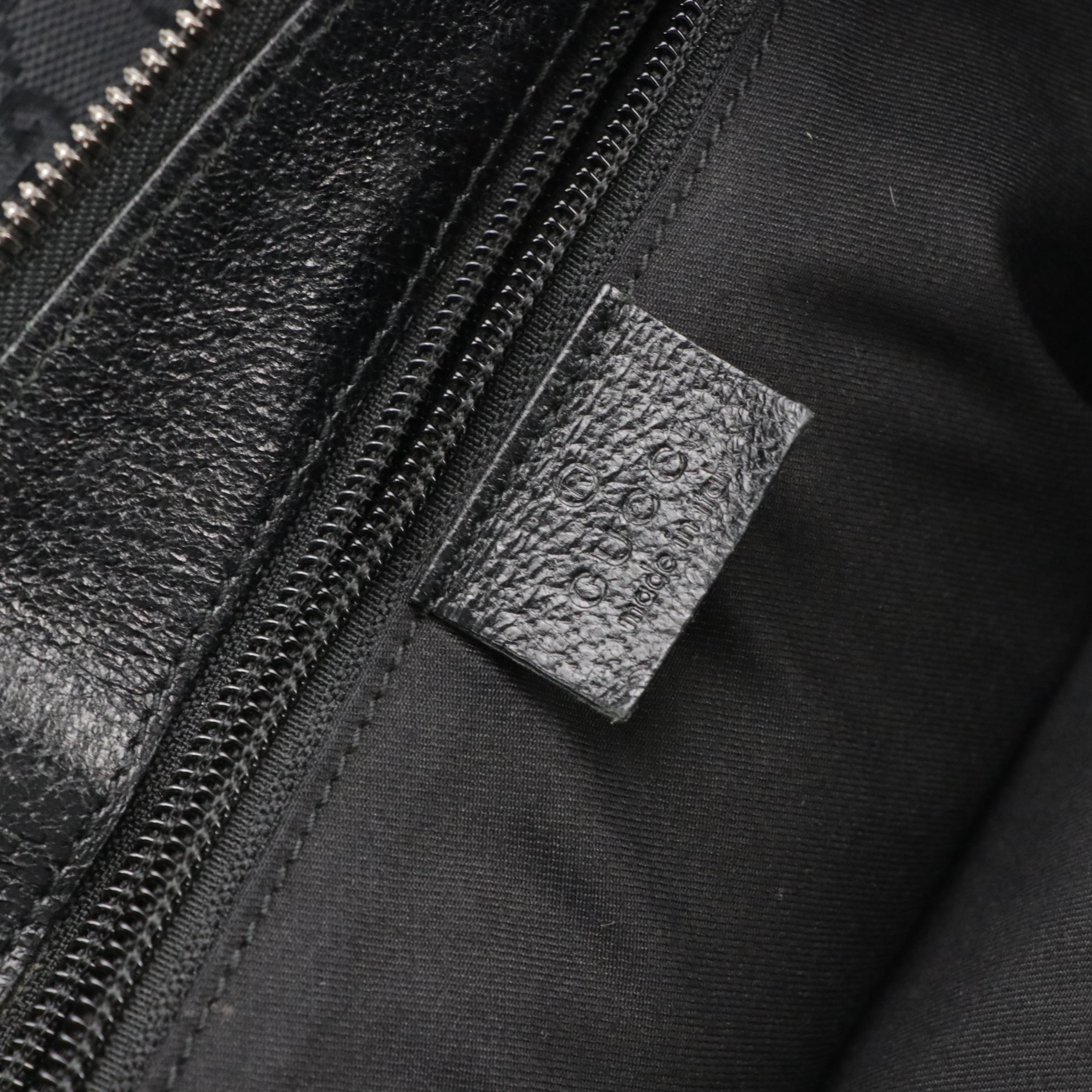 Gucci GG Black Jacquard and Cinghiale Leather Crossbody Bag