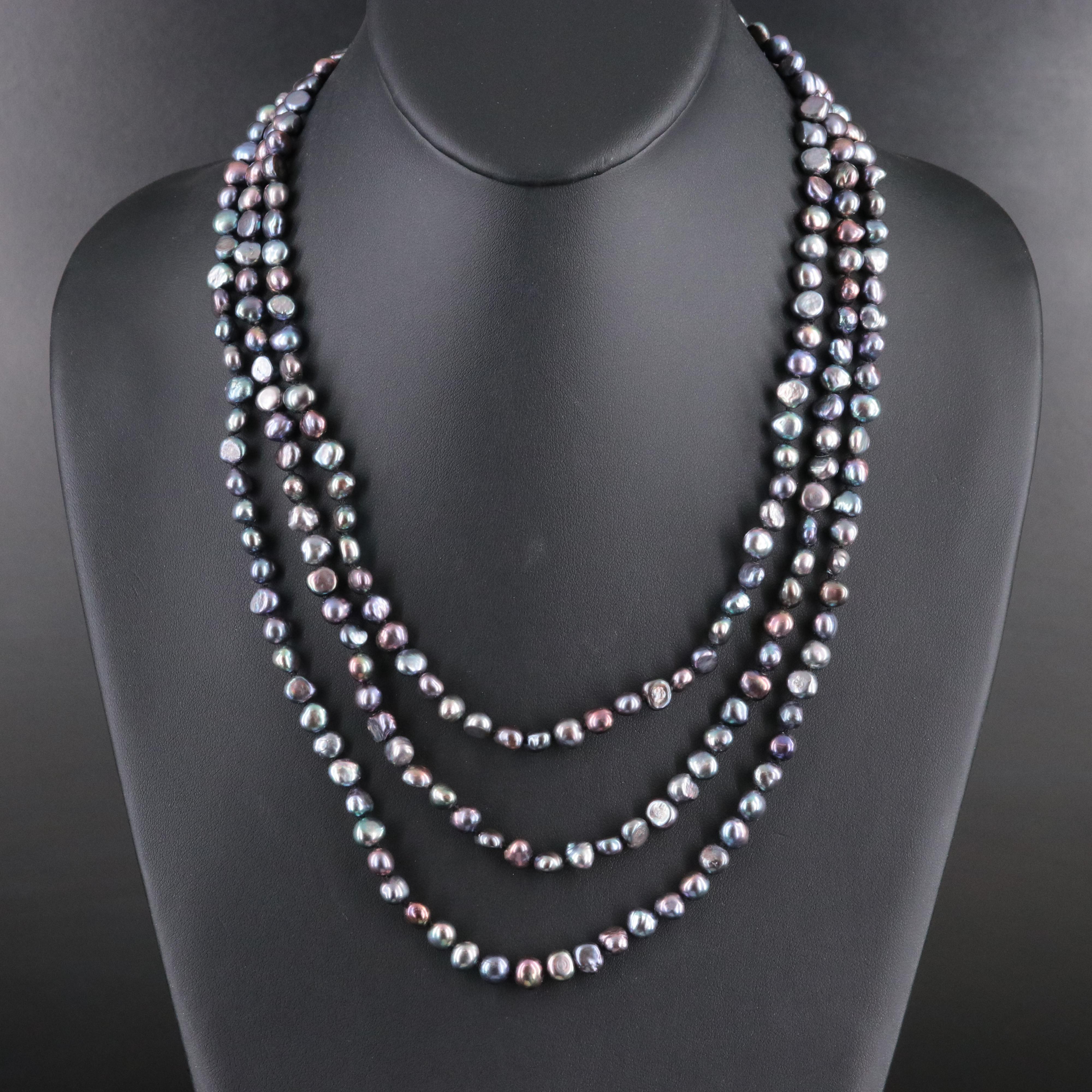 Rope Length Pearl Necklace
