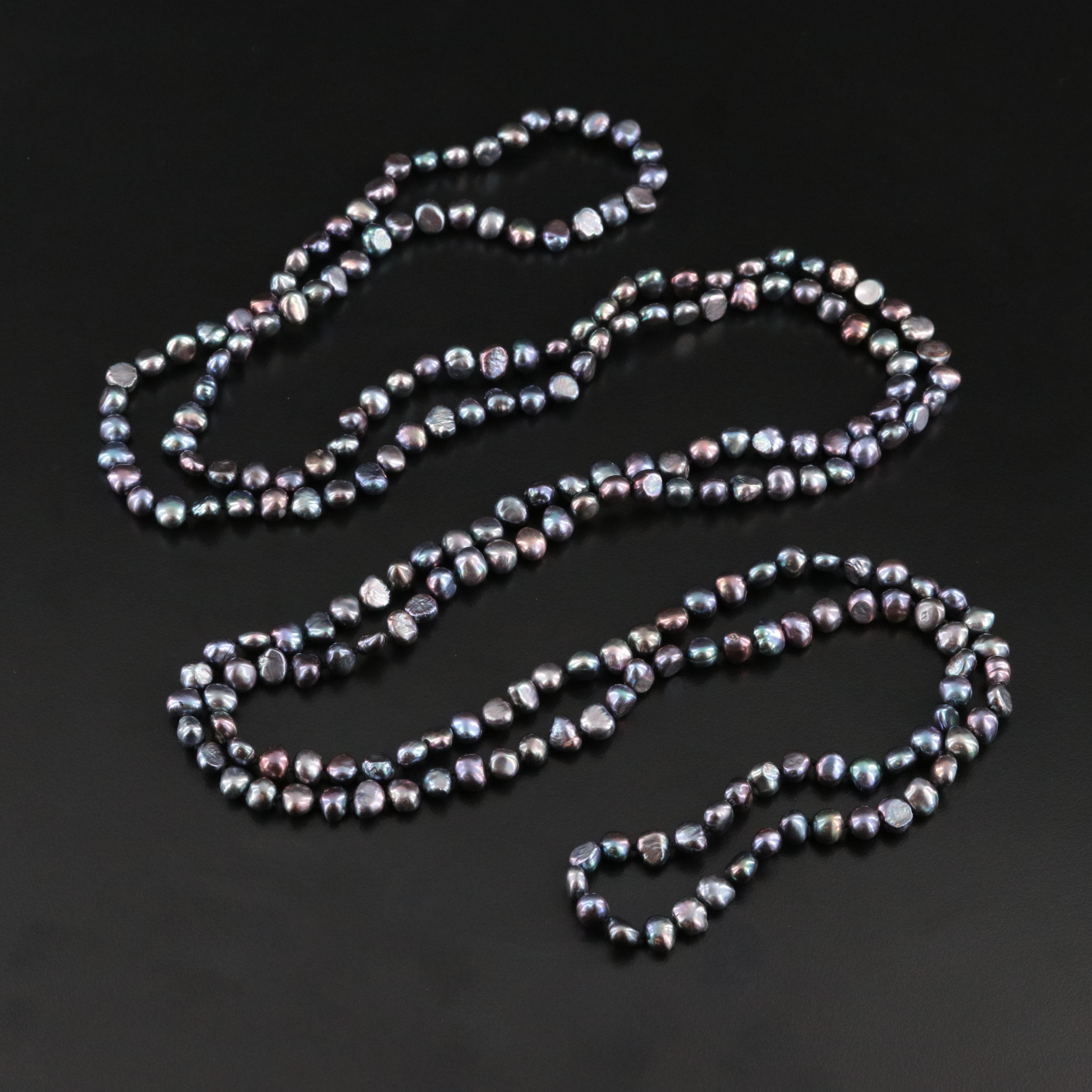 Rope Length Pearl Necklace