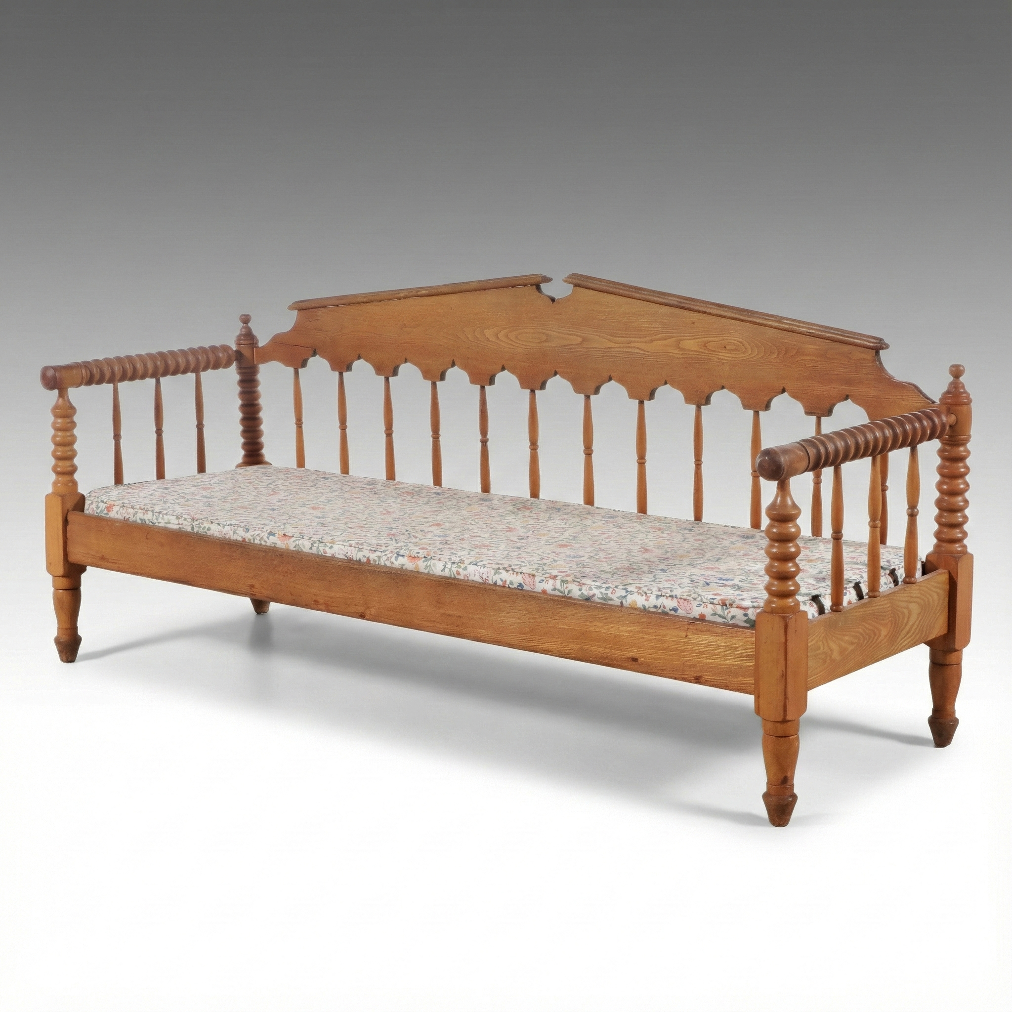 American Victorian Oak Jenny Lind Daybed, Mid to Late 19th Century