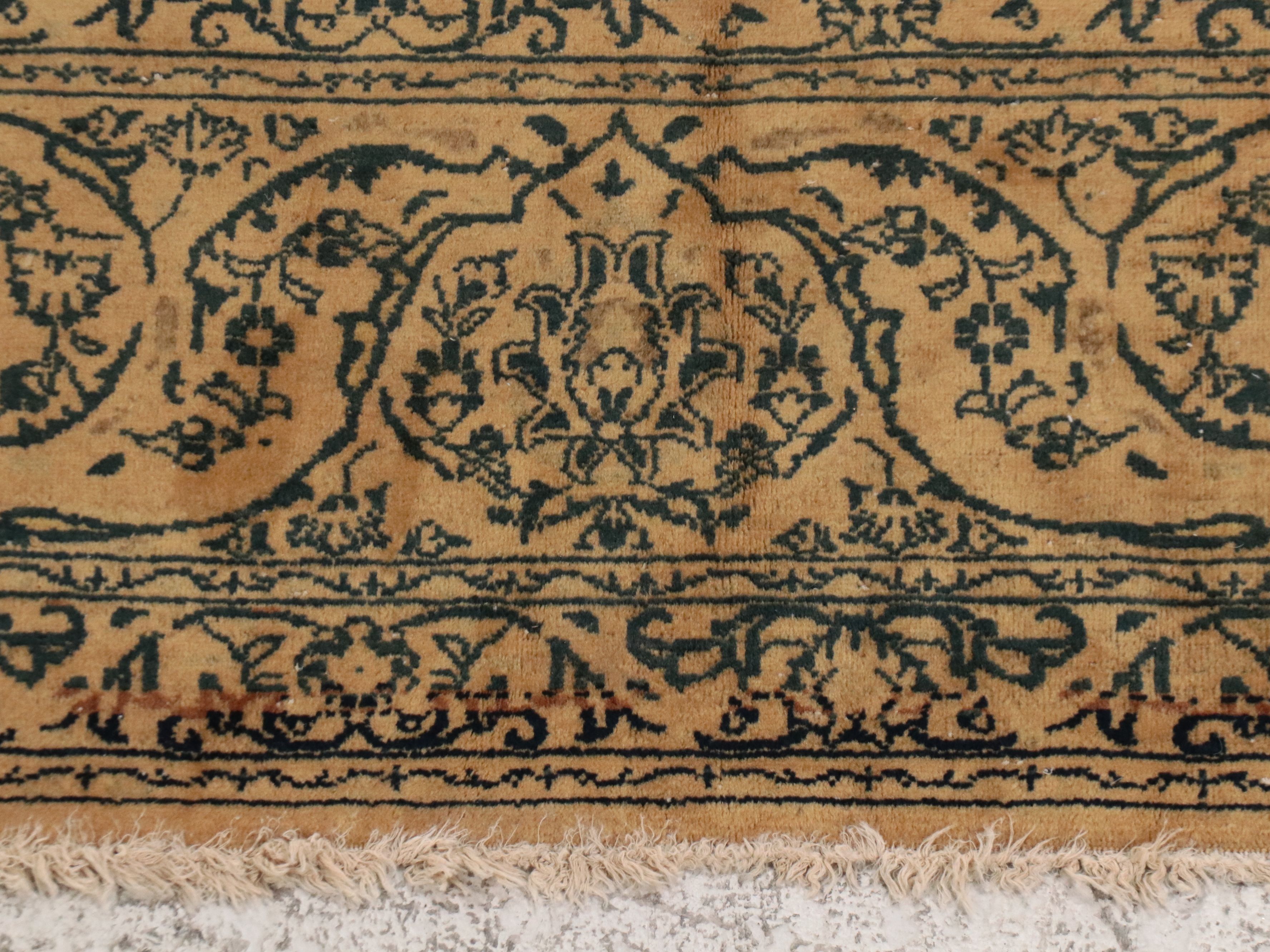 9'5 x 13'5 Hand-Knotted Persian Style Room-Sized Rug