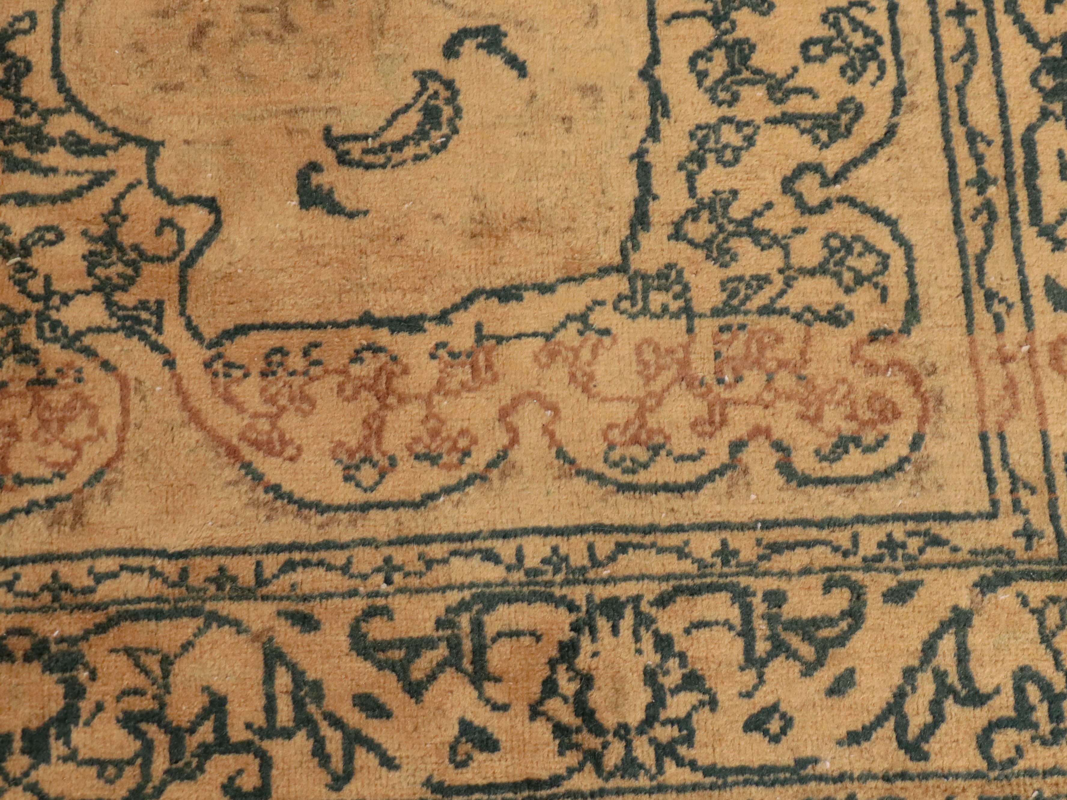 9'5 x 13'5 Hand-Knotted Persian Style Room-Sized Rug