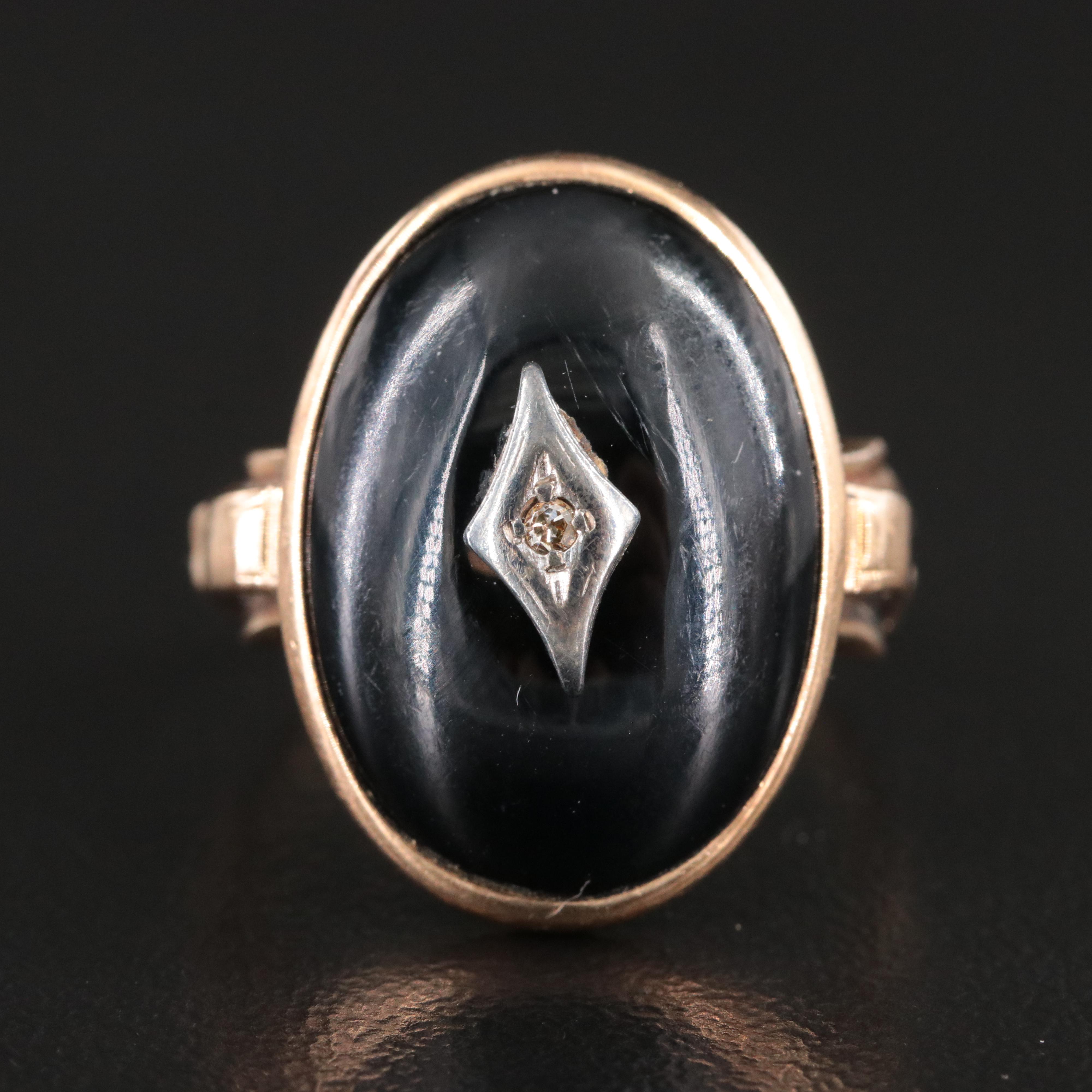 Vintage 10K Black Onyx and Diamond Ring