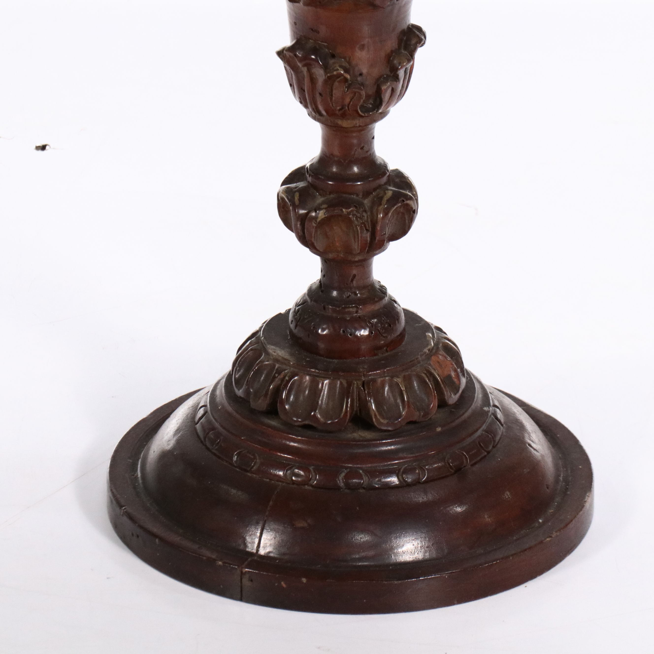 Pair of Renaissance Revival  Style Mahogany Octagonal Accent Tables