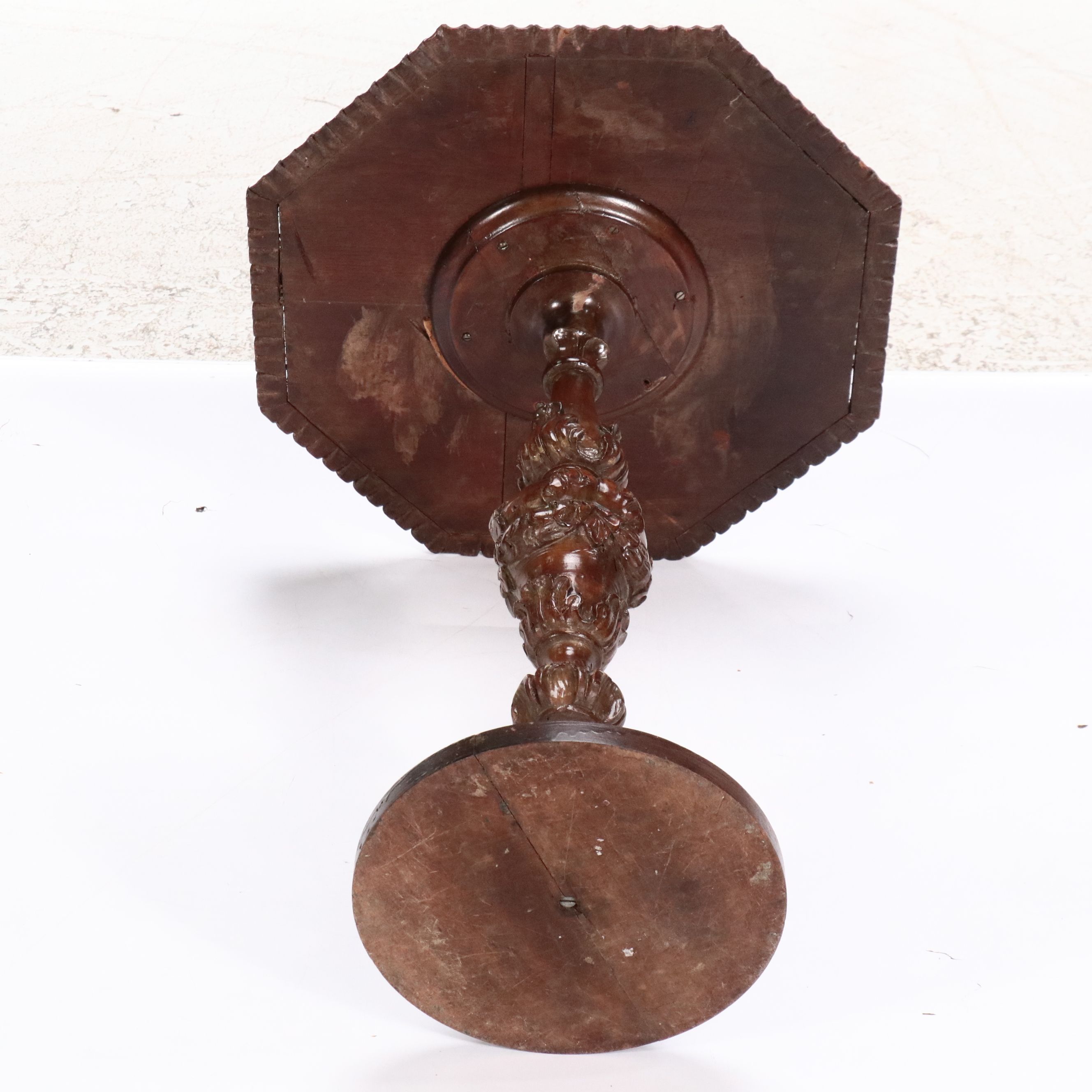 Pair of Renaissance Revival  Style Mahogany Octagonal Accent Tables