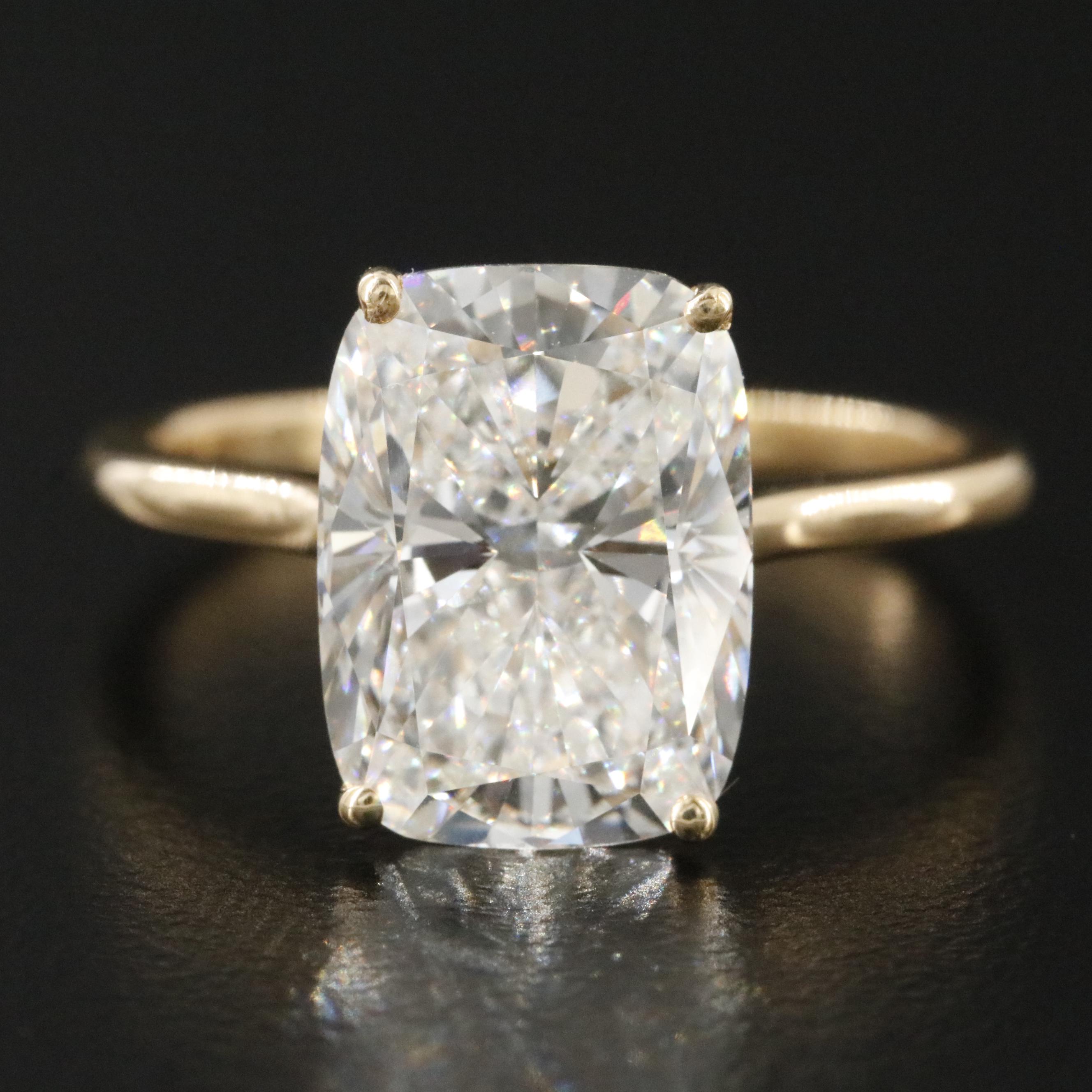 18K 5.09 CT Lab Grown Diamond Solitaire Ring with IGI Report