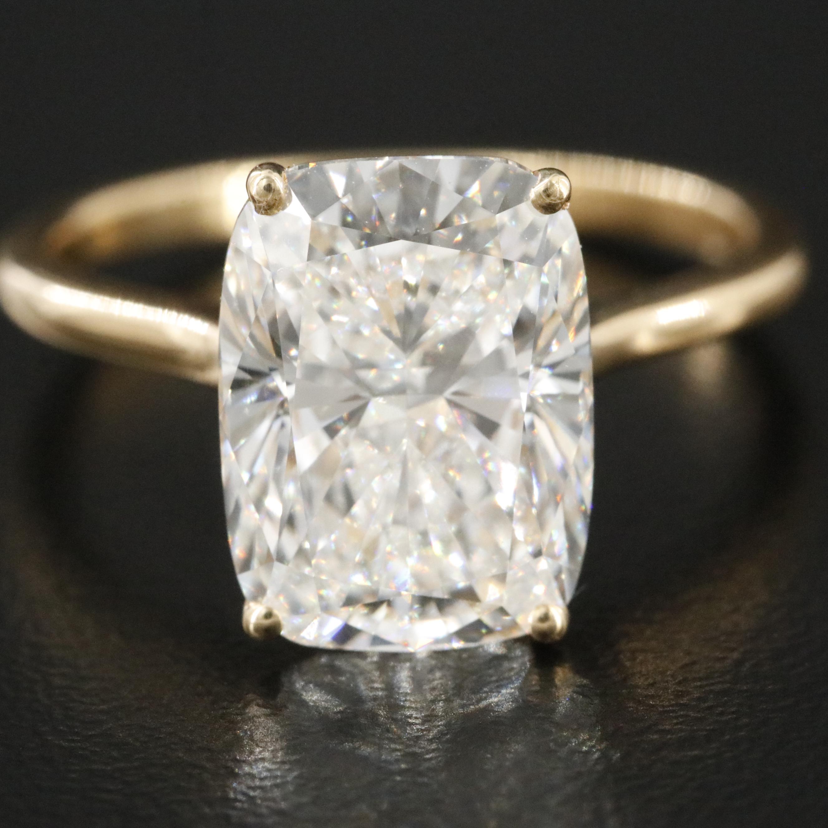 18K 5.09 CT Lab Grown Diamond Solitaire Ring with IGI Report