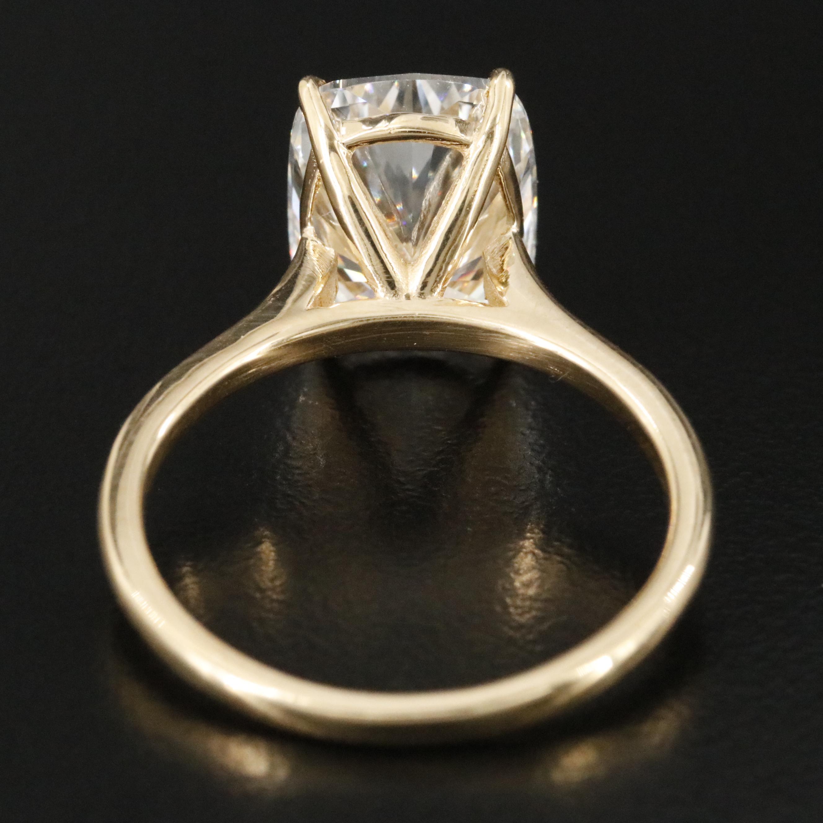 18K 5.09 CT Lab Grown Diamond Solitaire Ring with IGI Report