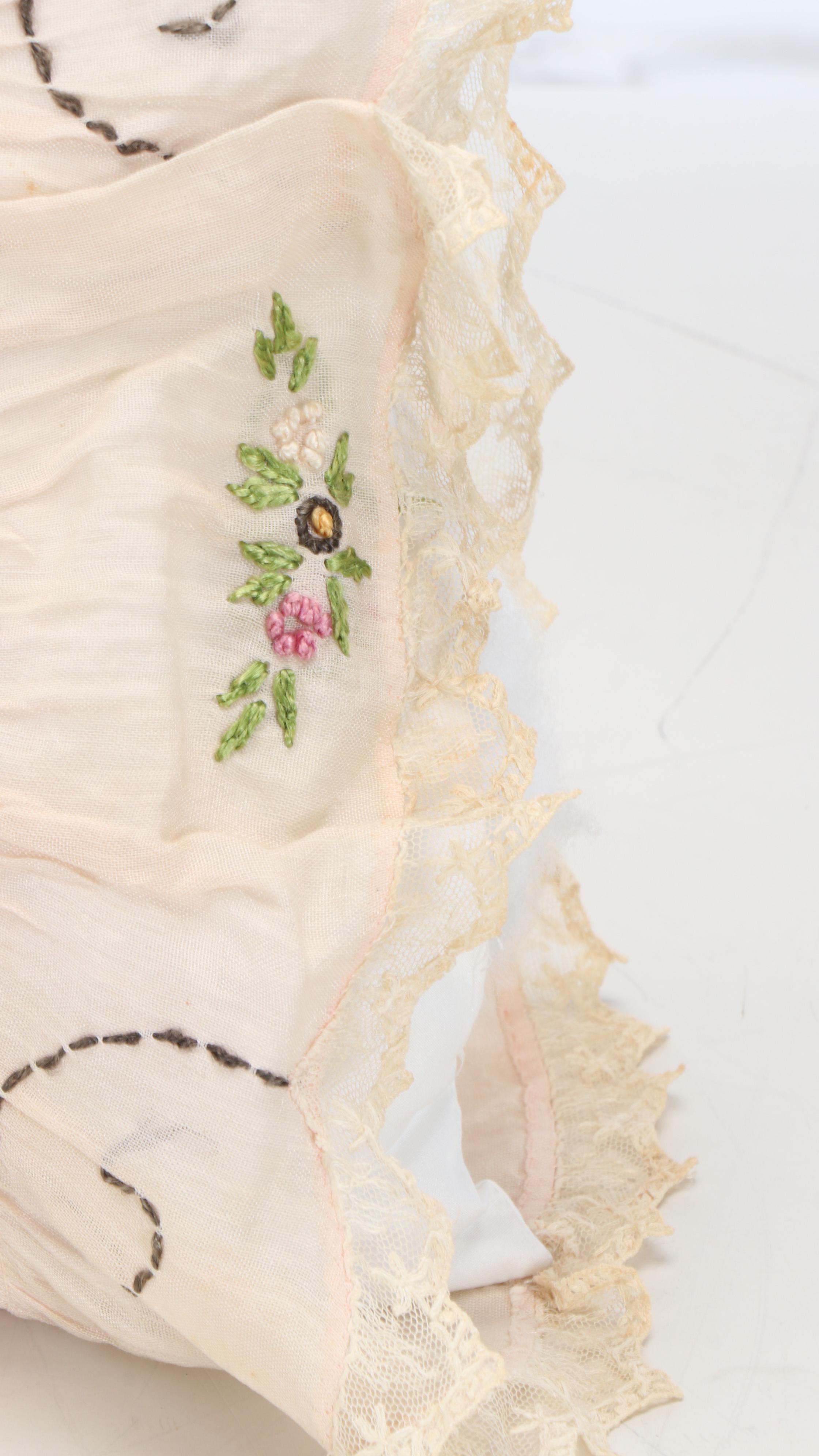 Lace and Appliqué Linen Throw Pillows