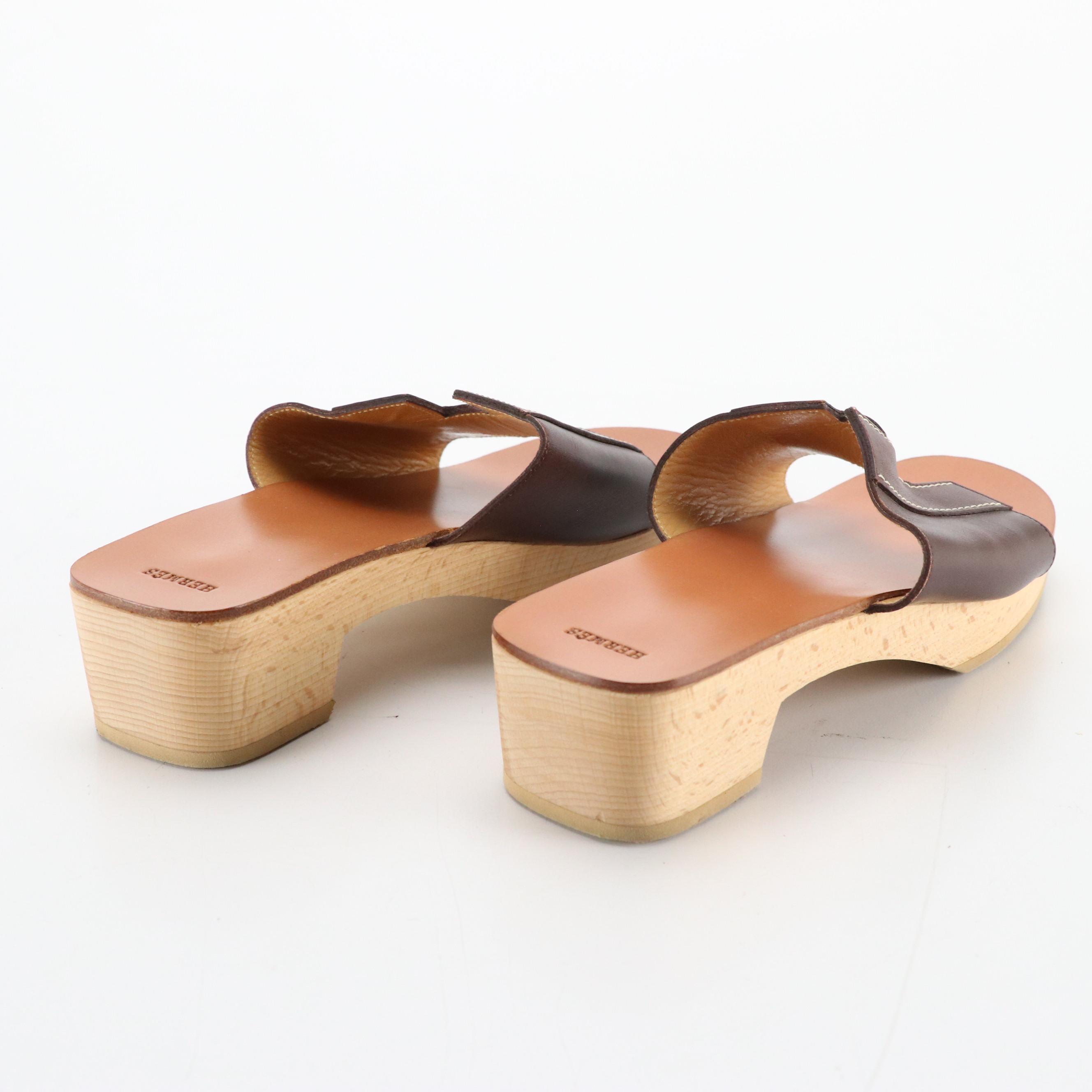 Hermès Wood Sole Oran Sandals in Dark Chocolate Swift Leather, With Box