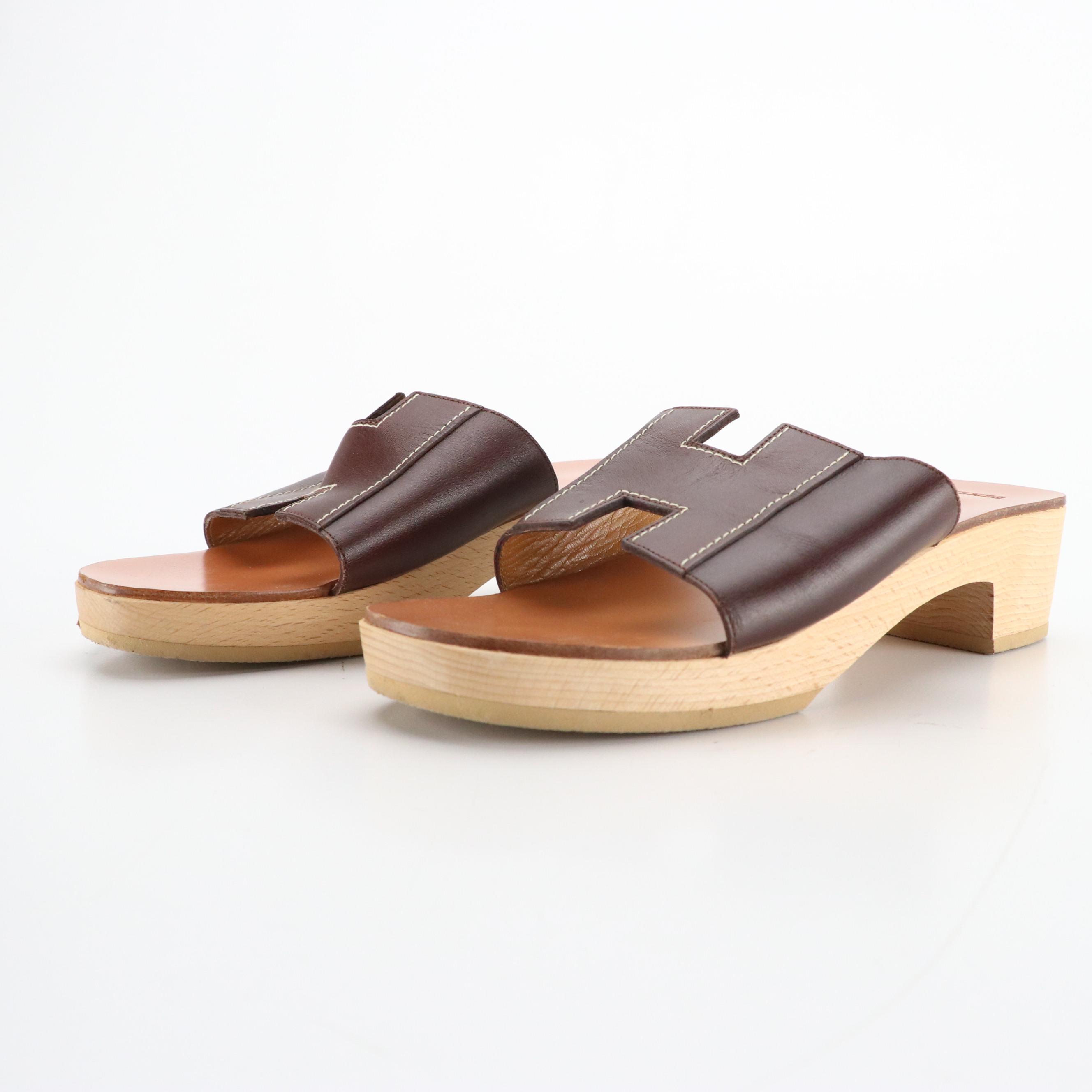 Hermès Wood Sole Oran Sandals in Dark Chocolate Swift Leather, With Box