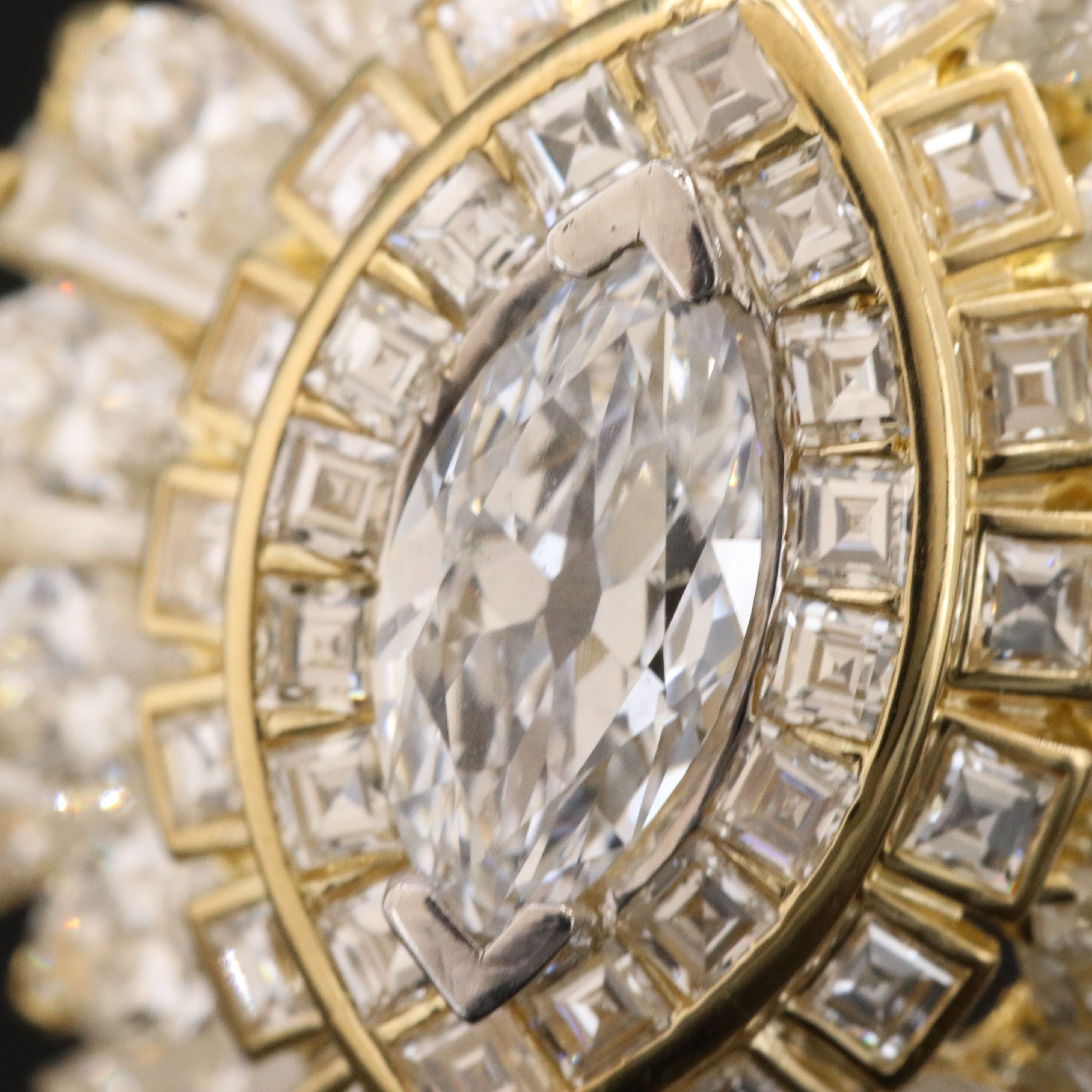 David Webb 18K 8.18 CTW Diamond Ring with Online GIA Report