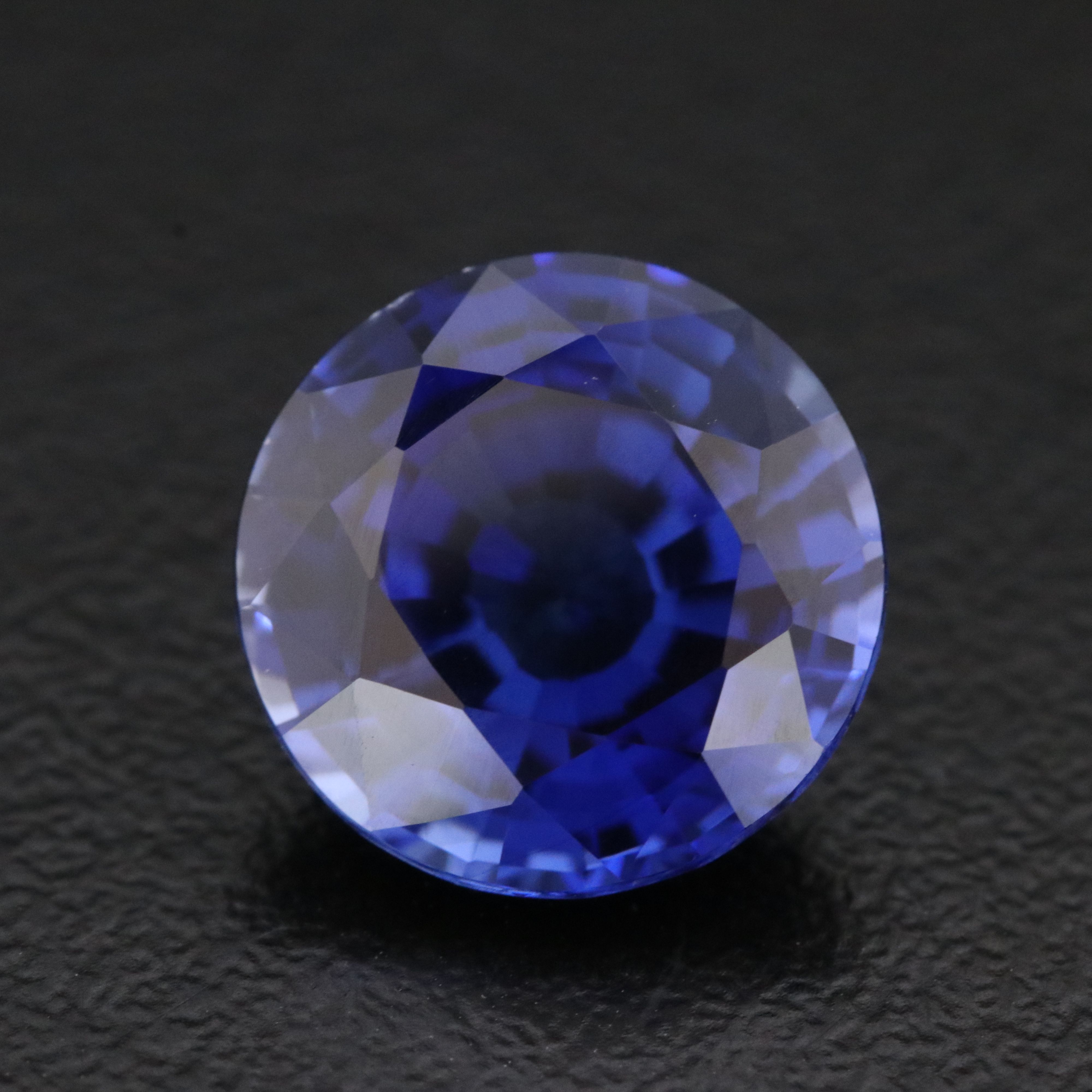 Loose 6.64 CT Lab Grown Sapphire