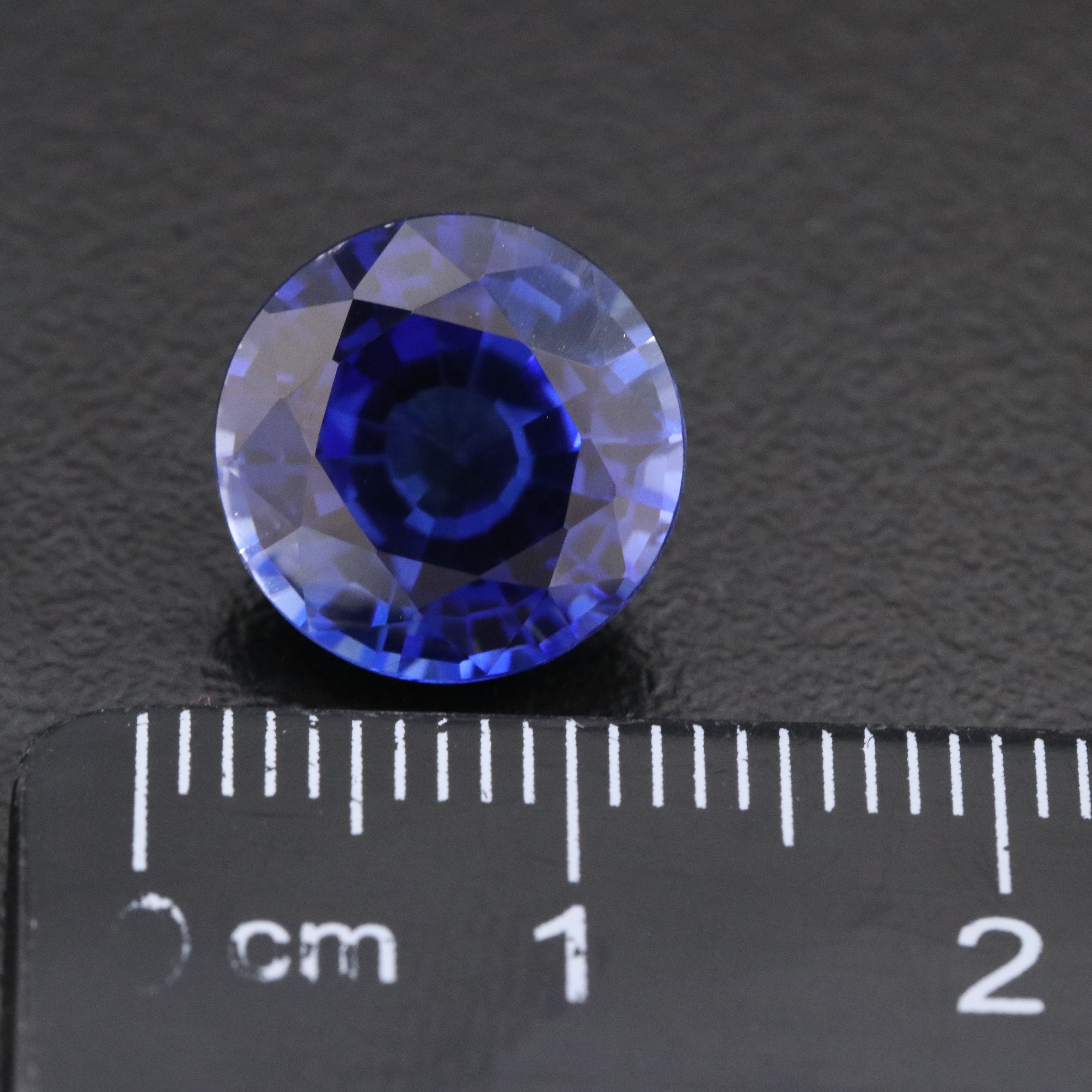 Loose 6.64 CT Lab Grown Sapphire