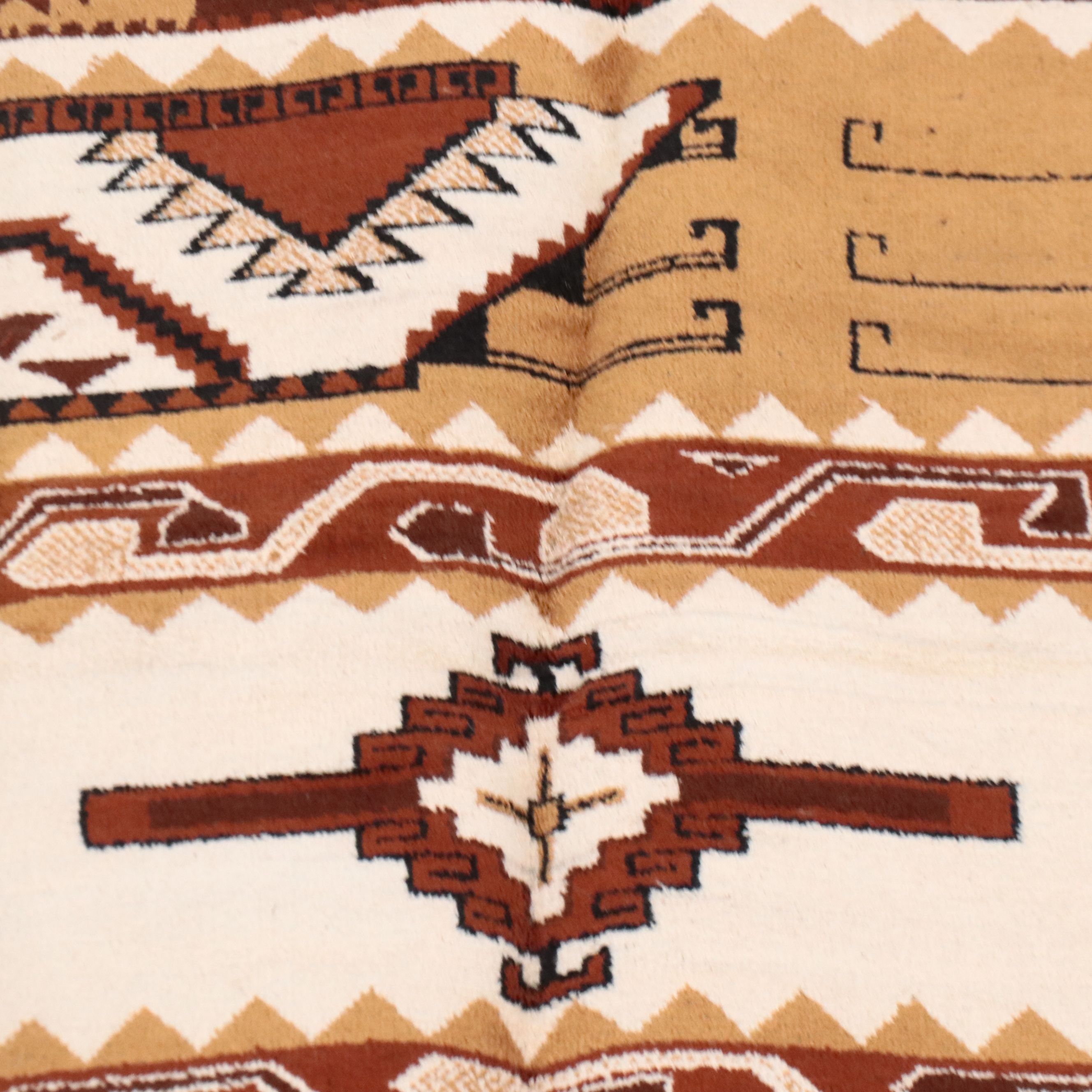 5'6 x 7'6 Machine Made Southwestern Style Area Rug