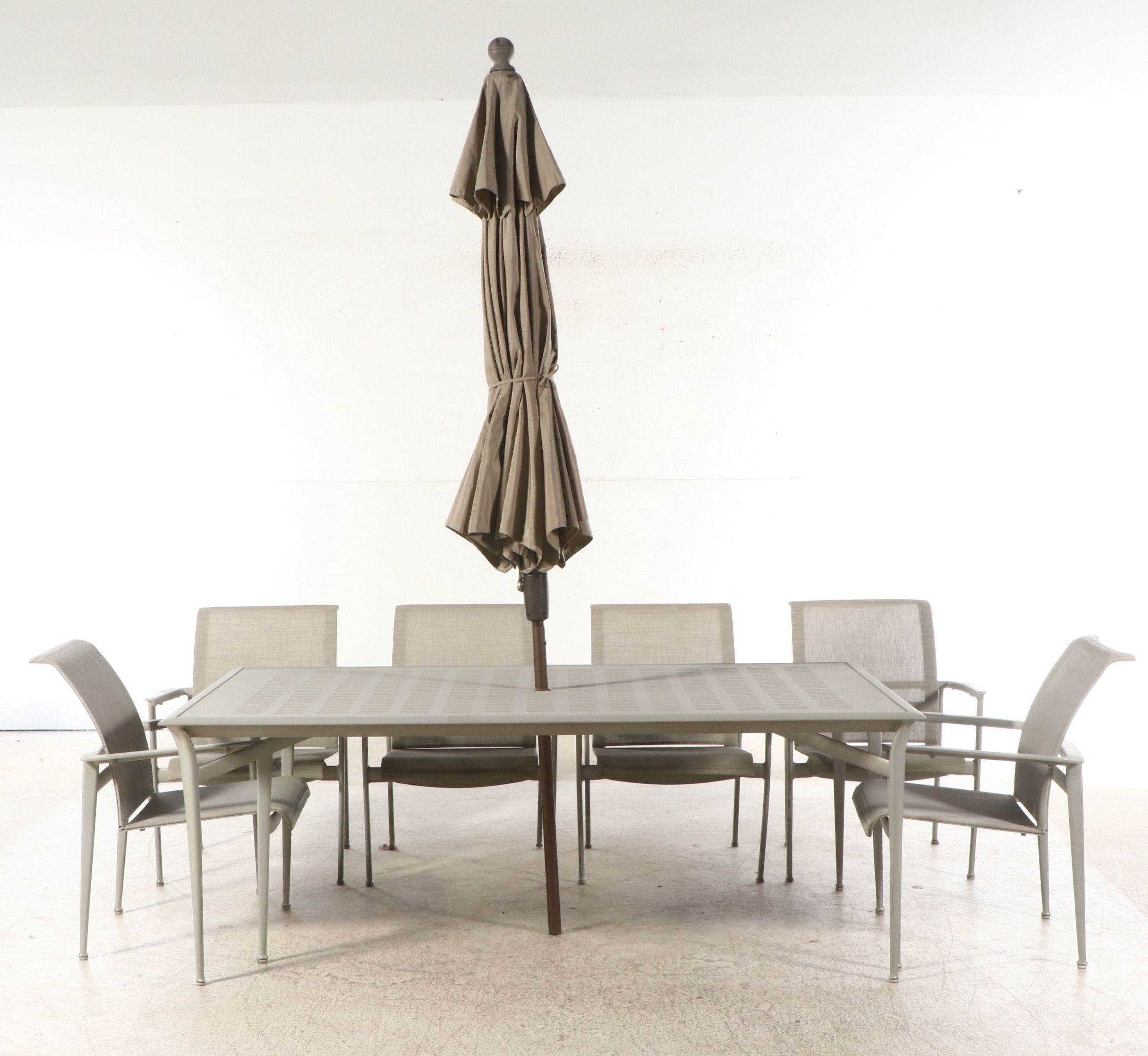 Brown Jordan Seven-Piece Patio Dining Set with Umbrella