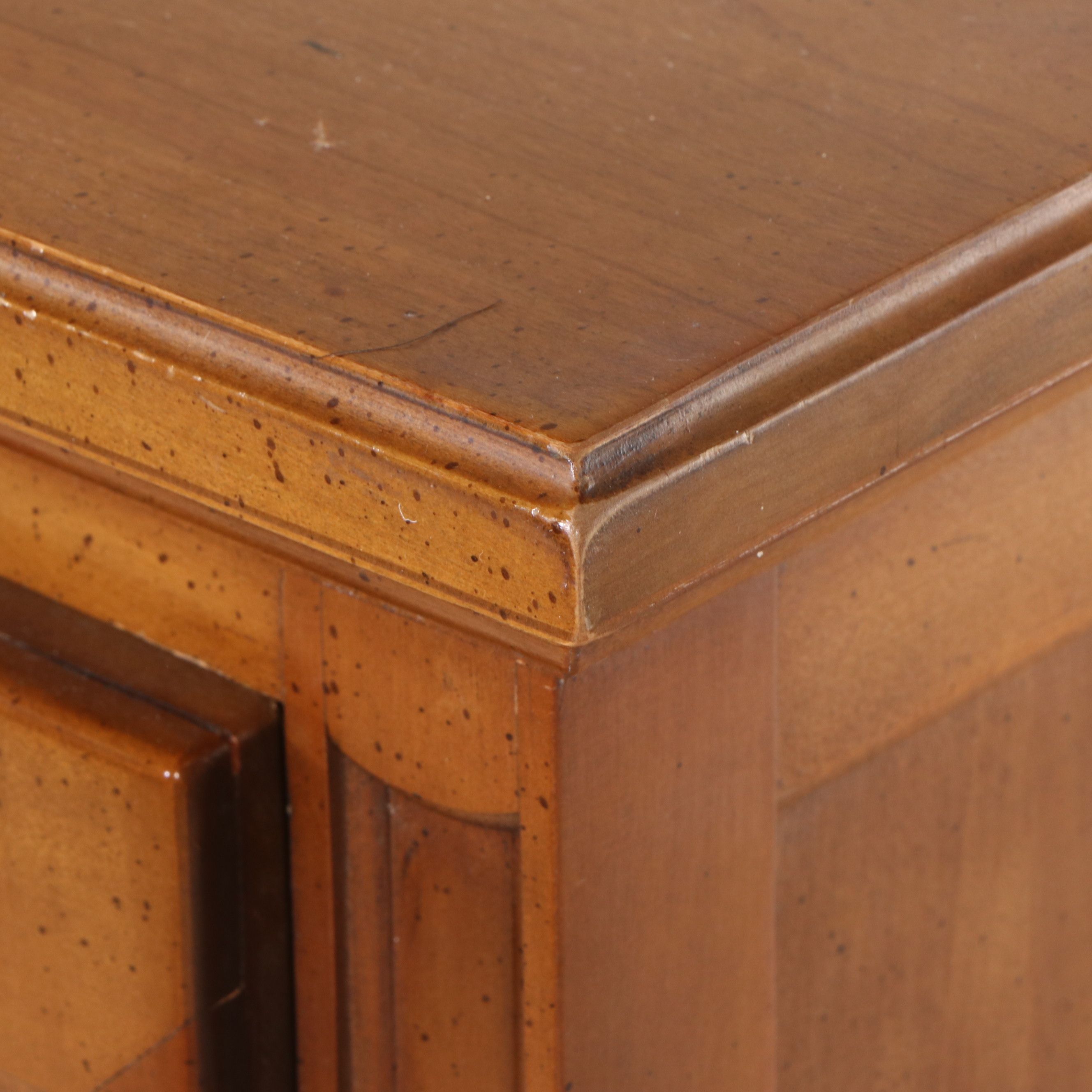 Mid Century Federal Style Walnut Finish Chest of Drawers, Mid to Late 20th C.