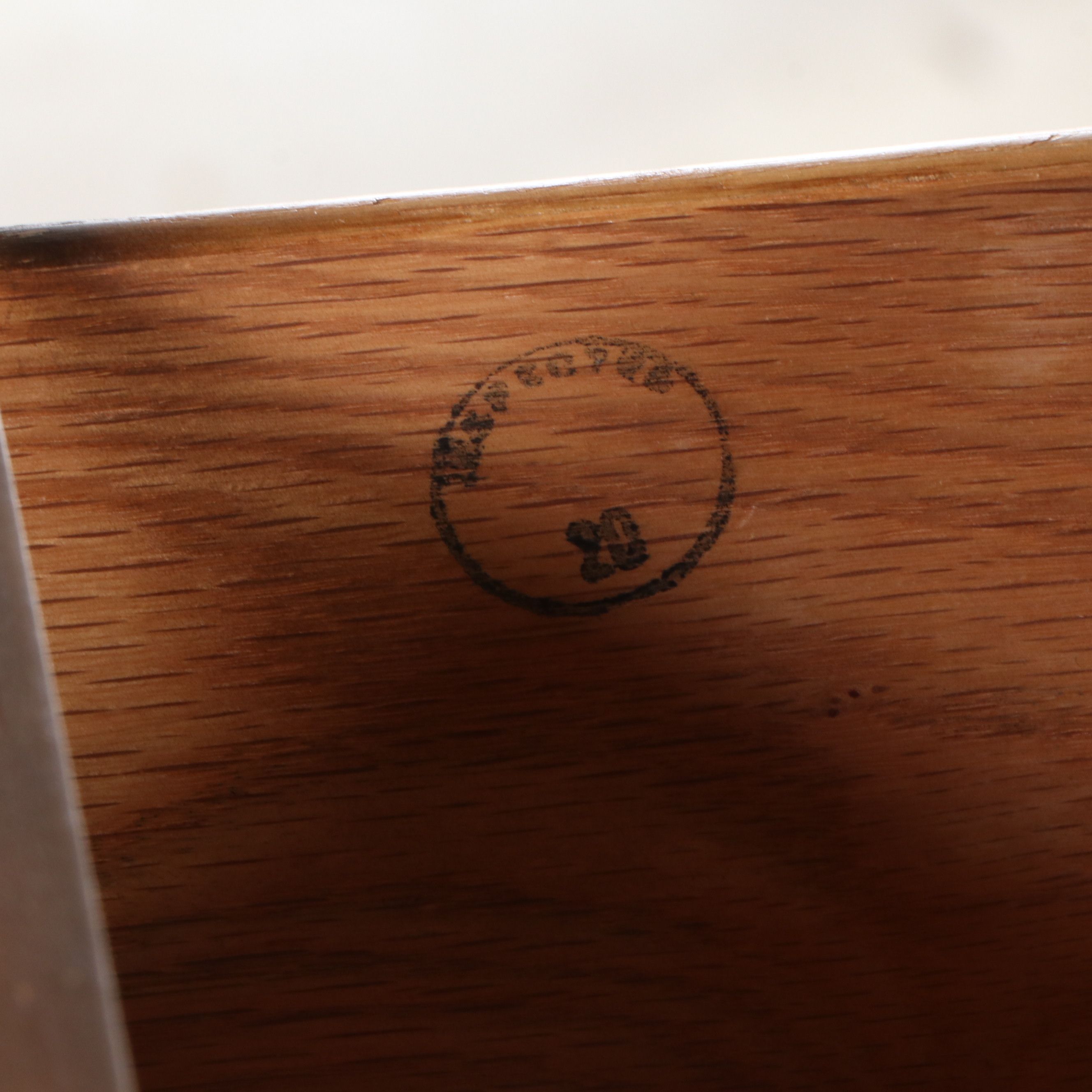 Mid Century Federal Style Walnut Finish Chest of Drawers, Mid to Late 20th C.