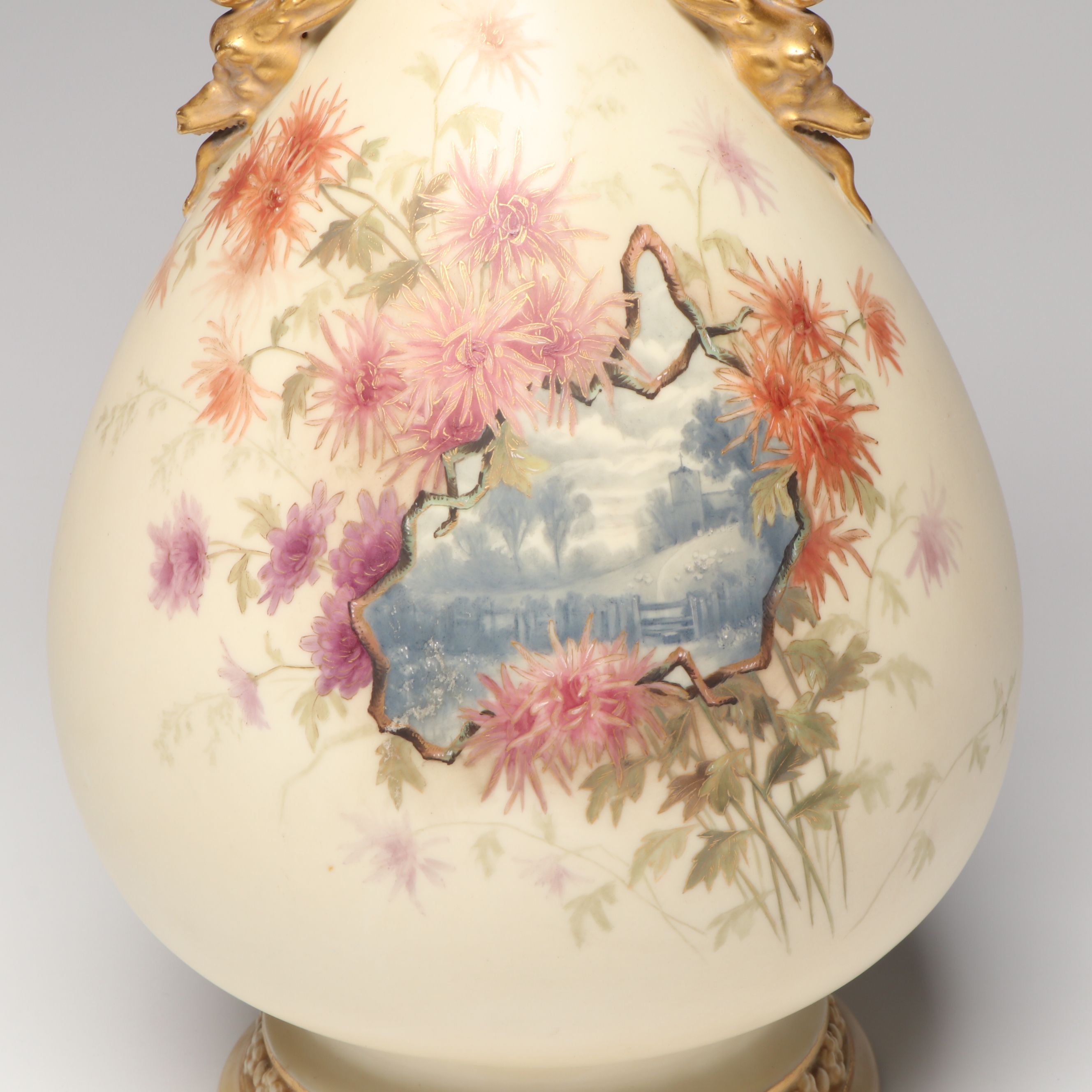 Royal Worcester Aesthetic Movement Hand-Painted Blush Ivory Porcelain Lidded Urn