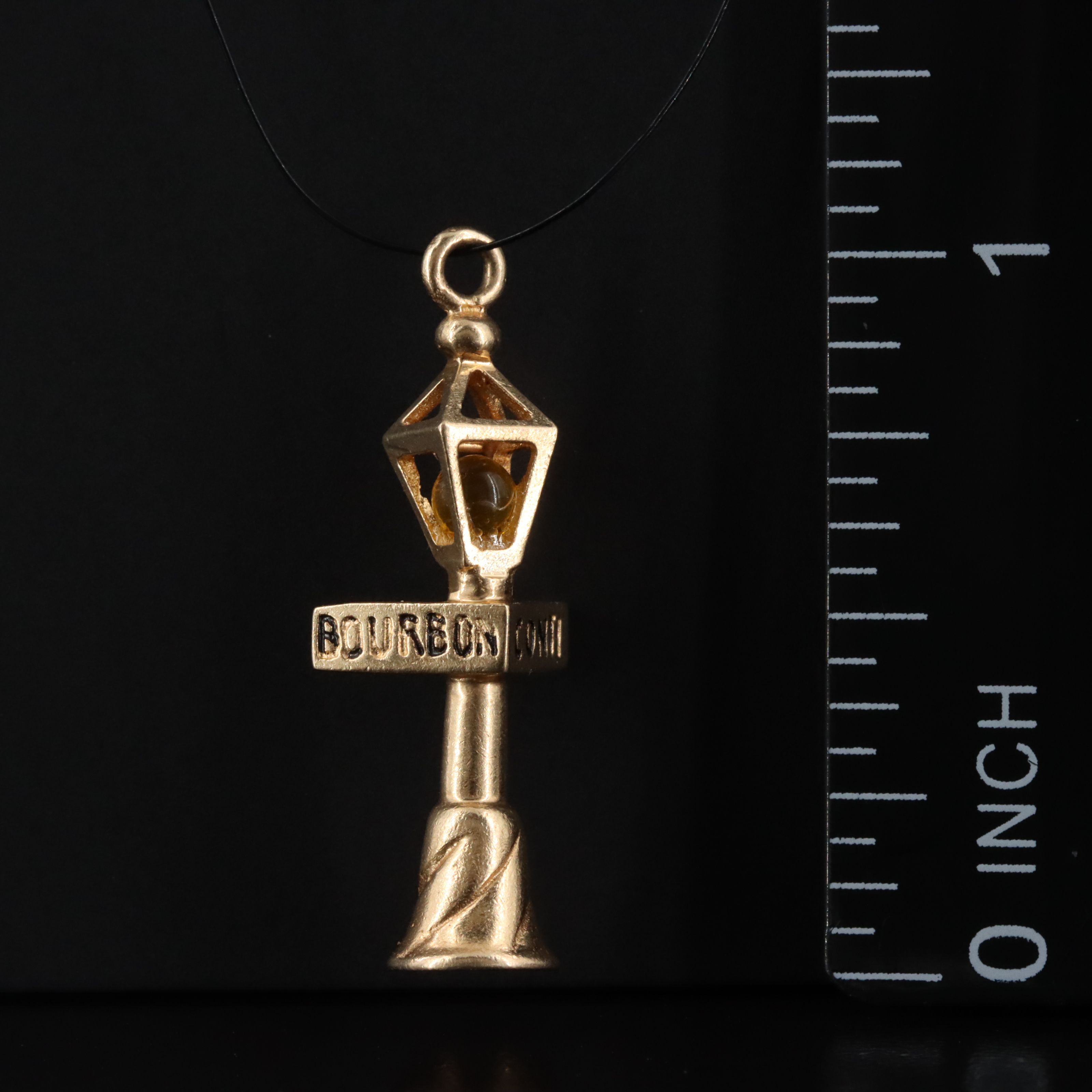 14K New Orleans Streetlight Charm Pendant