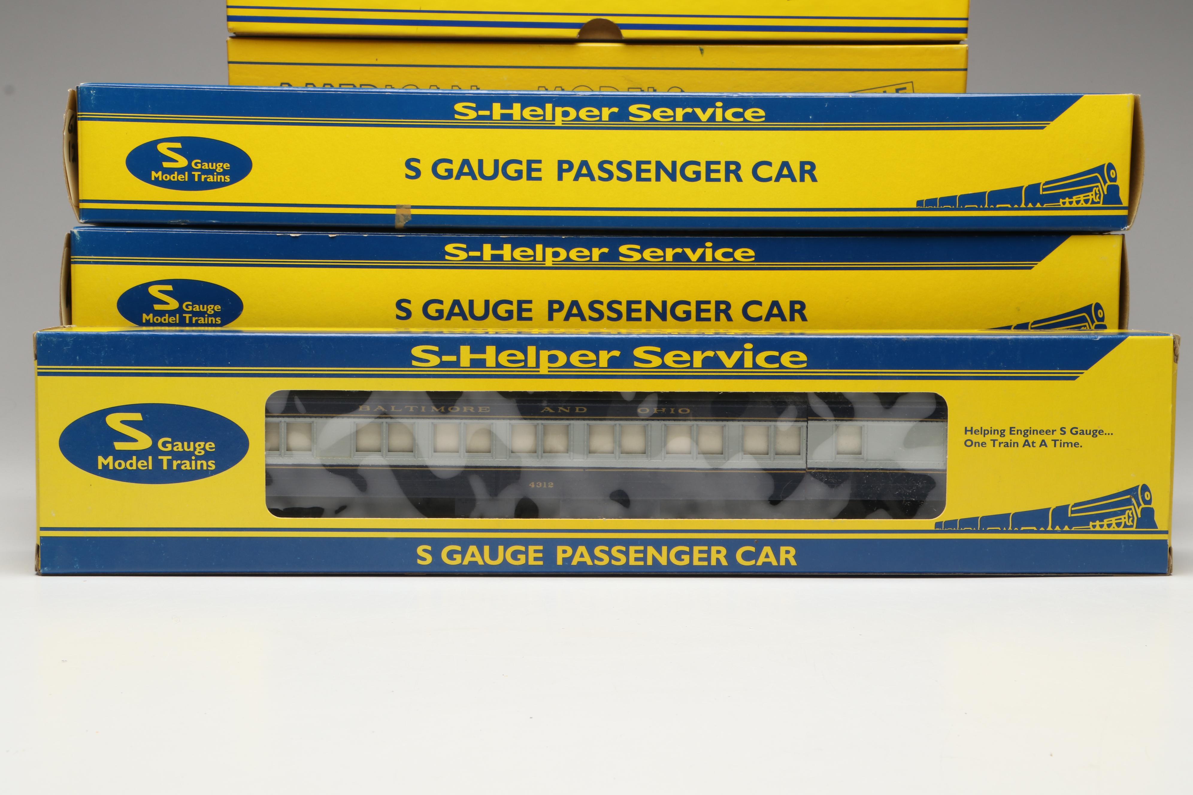 American Models S Gauge Baltimore & Ohio Locomotives with Passenger Cars