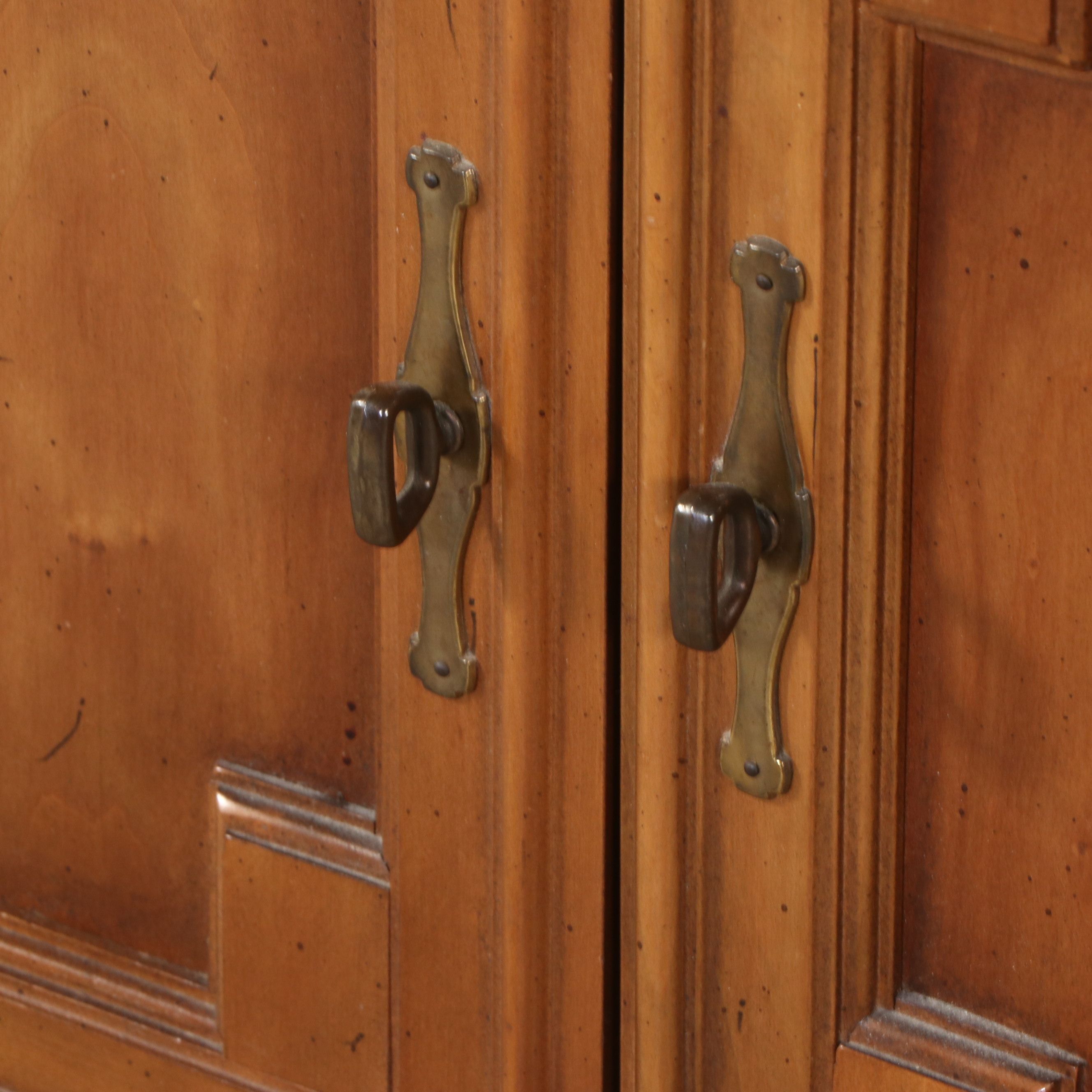 Mid Century Federal Style Walnut Finish Dresser