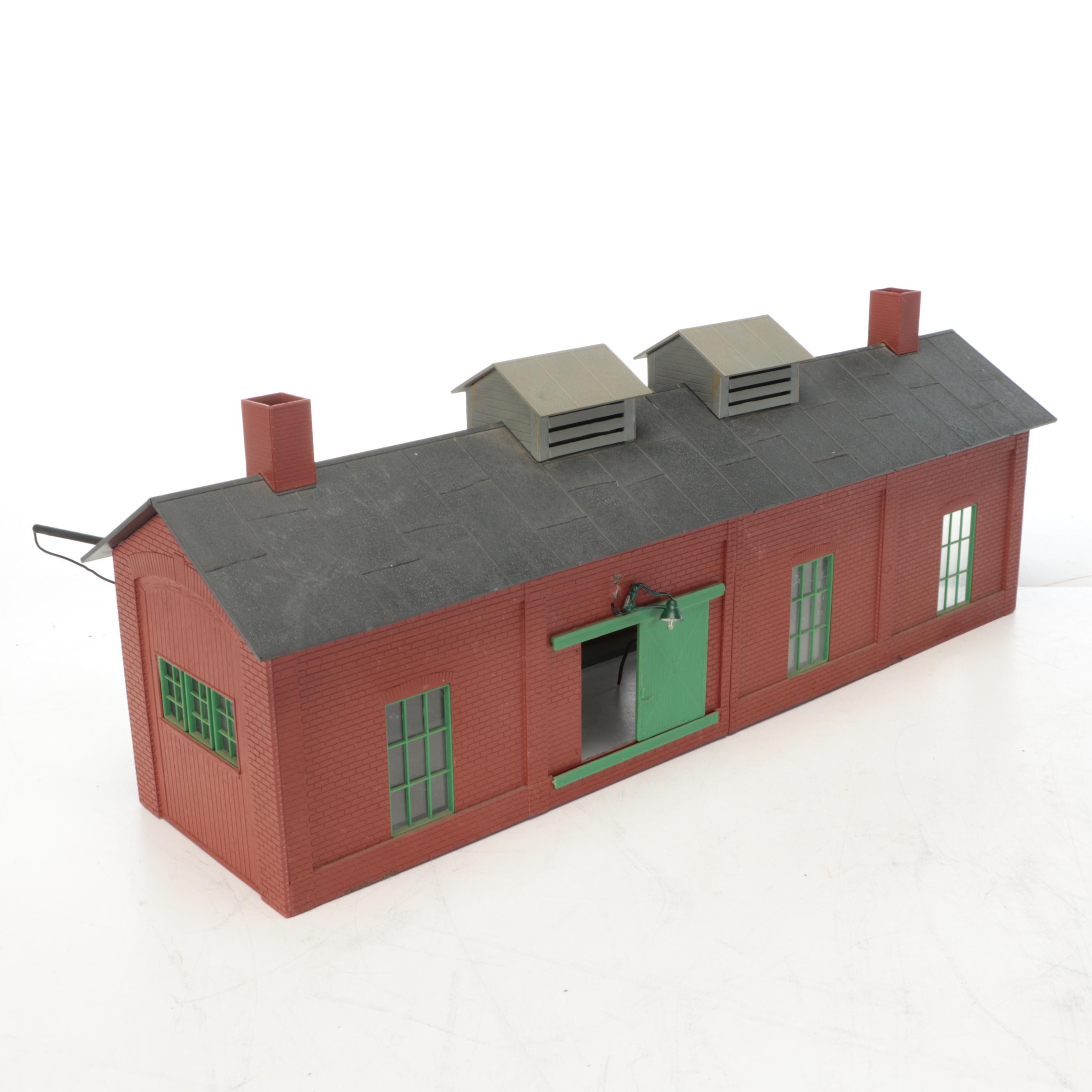 RailKing RailTown Dreyfuss 6-Story and Other Miniature Railway Buildings