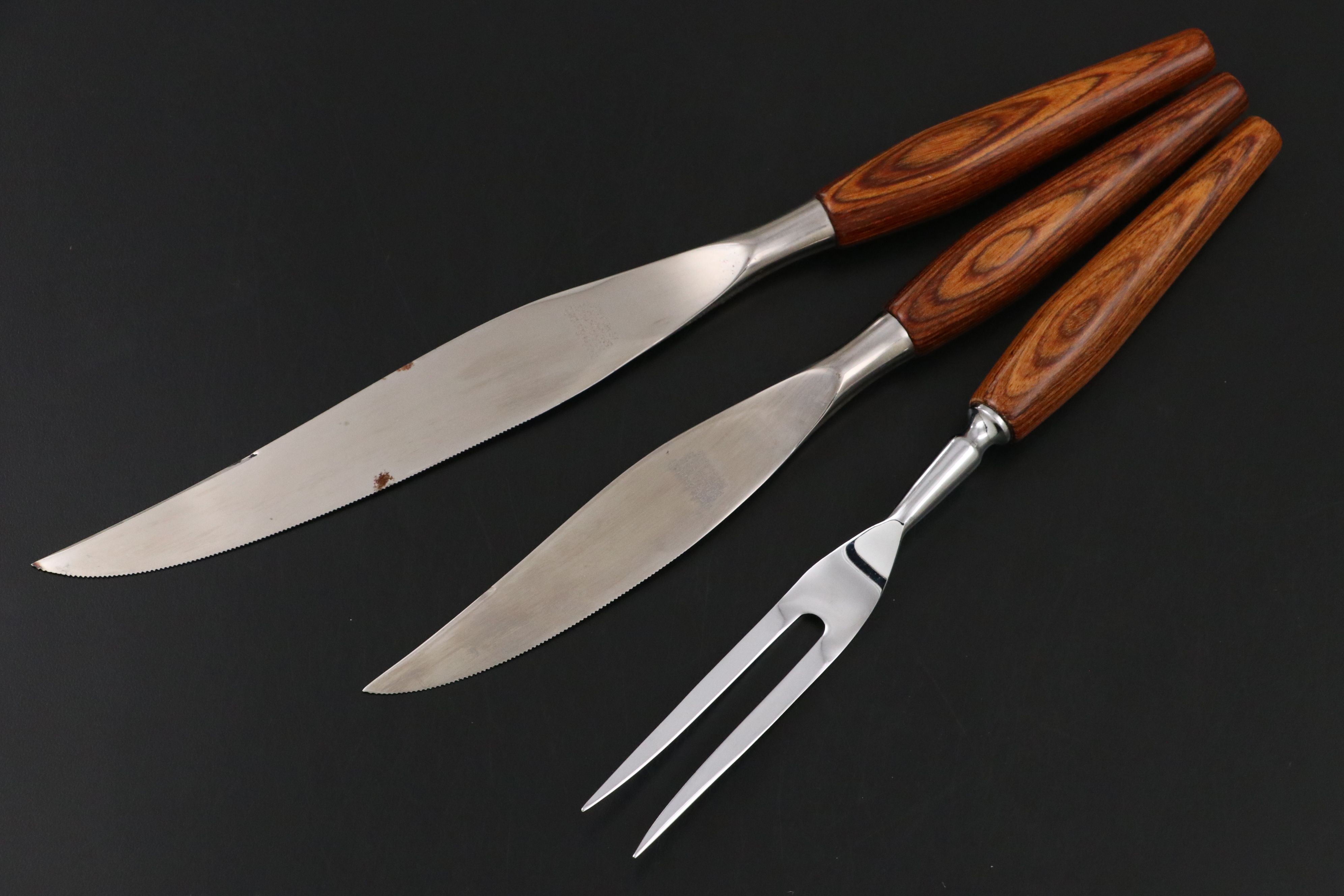 Holmes & Edwards "Danish Princess" with Mode Danish Carving Set and Tablecloth