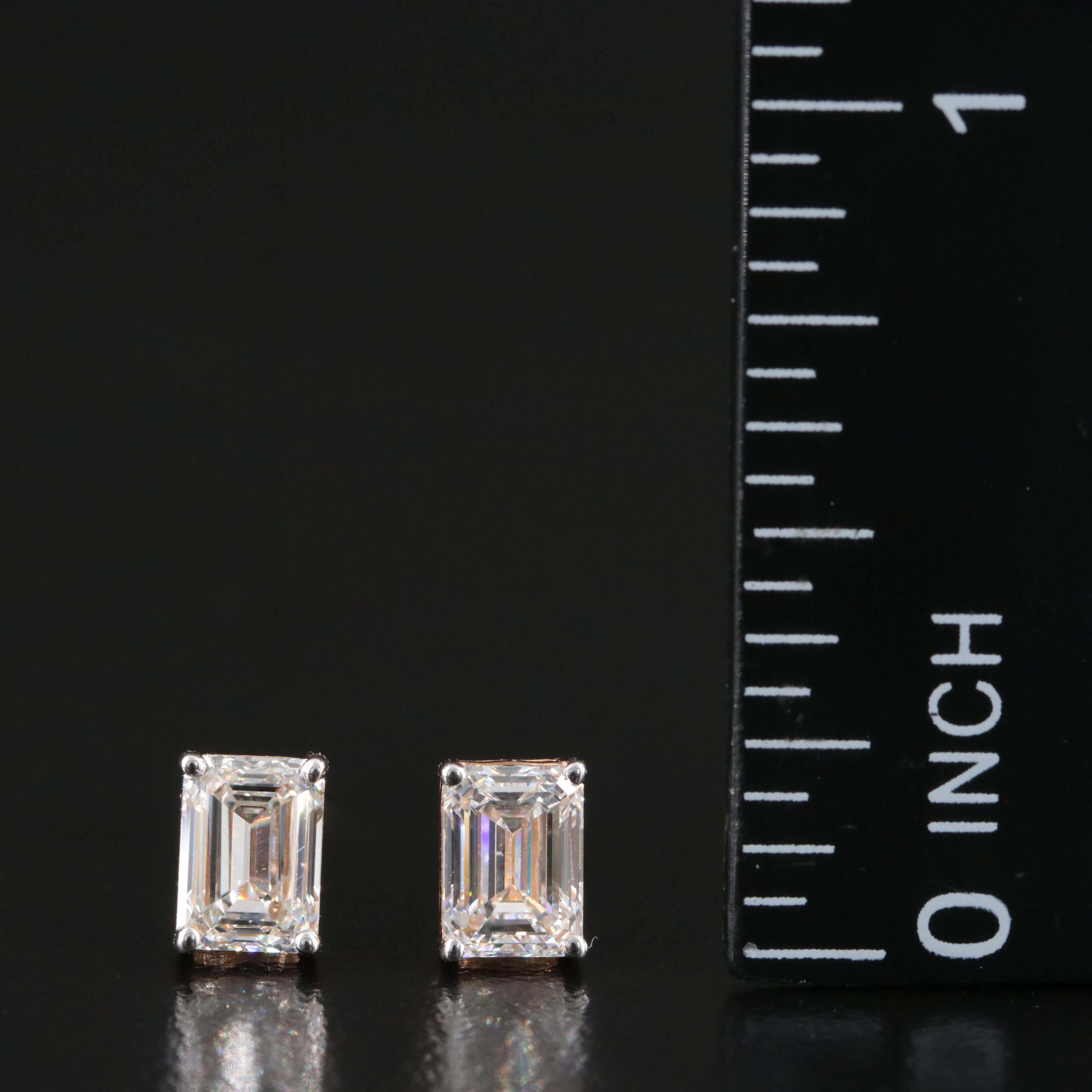 18K 1.41 CTW Diamond Stud Earrings with GIA Reports