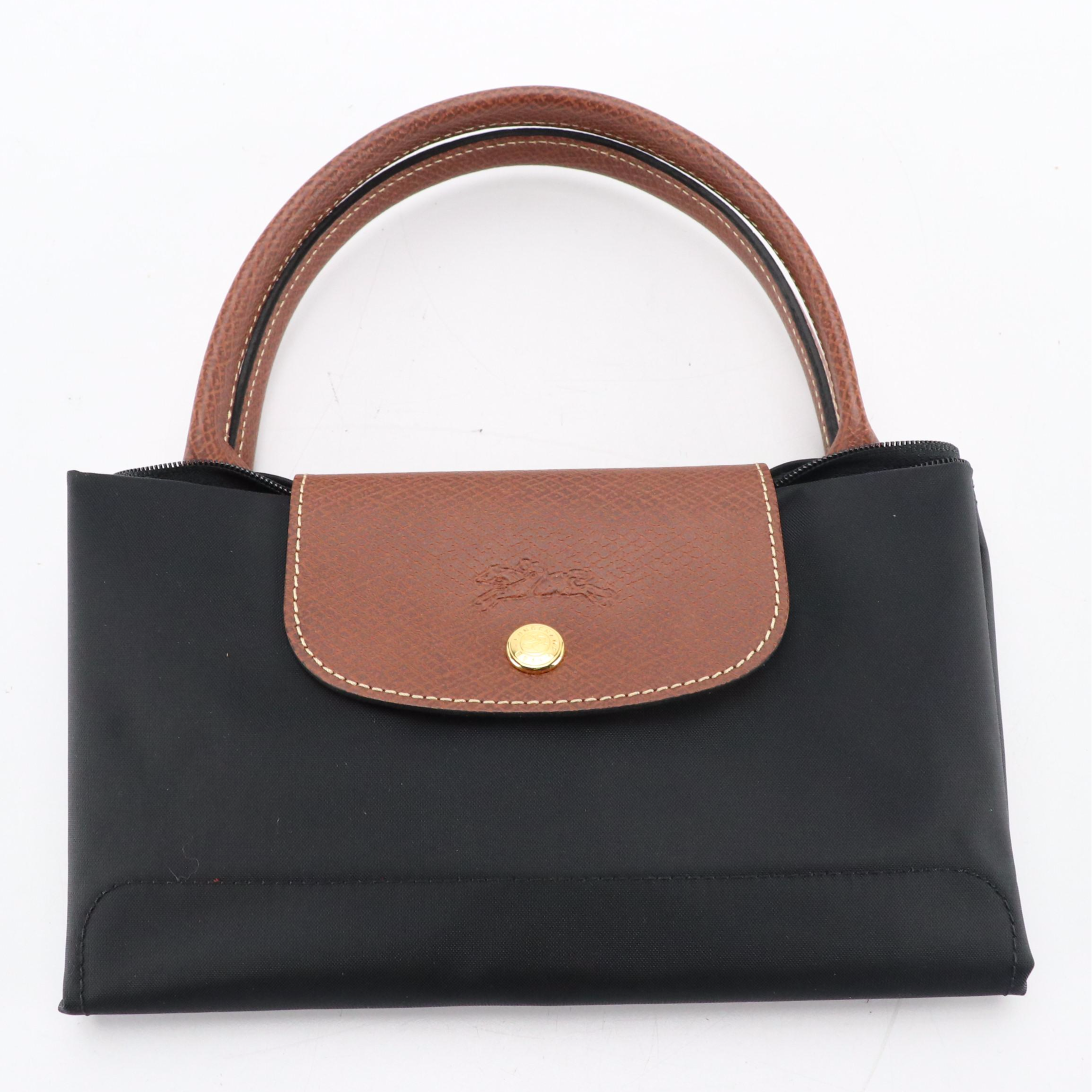 Longchamp Le Pliage Medium Short Handle Bag in Black Recycled Nylon Canvas